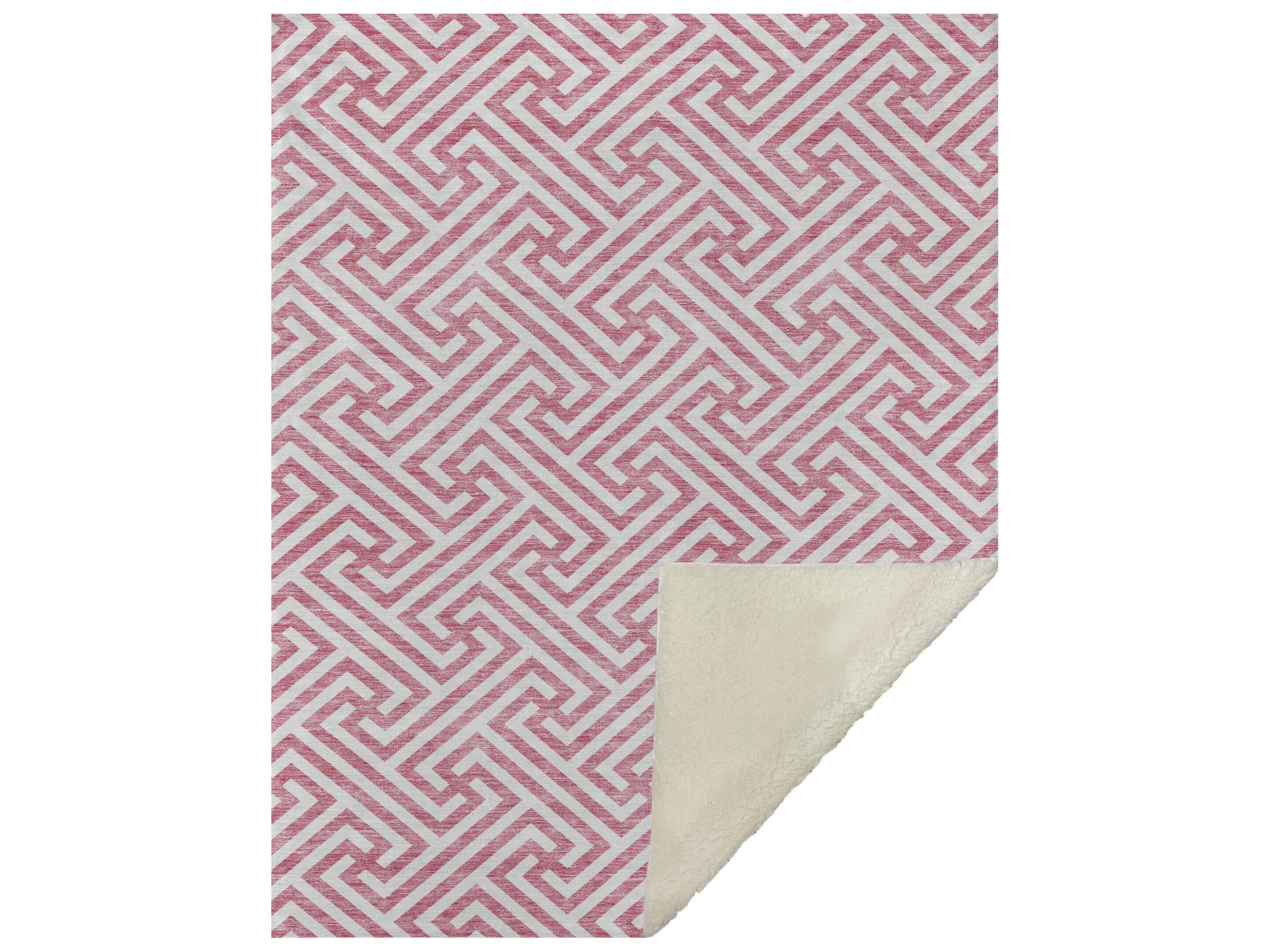 Dalyn Sherpa Pink Polyester Throw