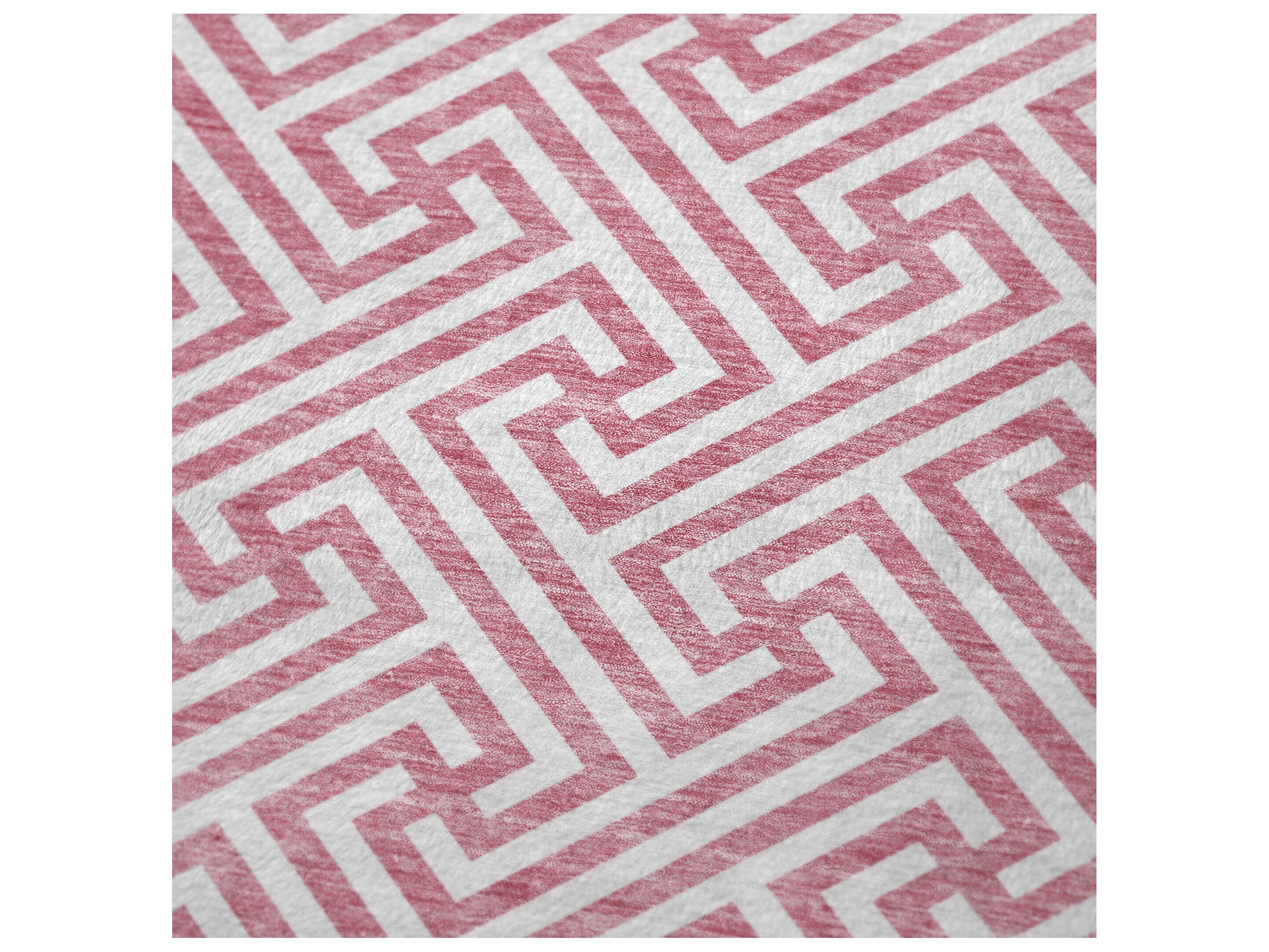 Dalyn Sherpa Pink Polyester Throw