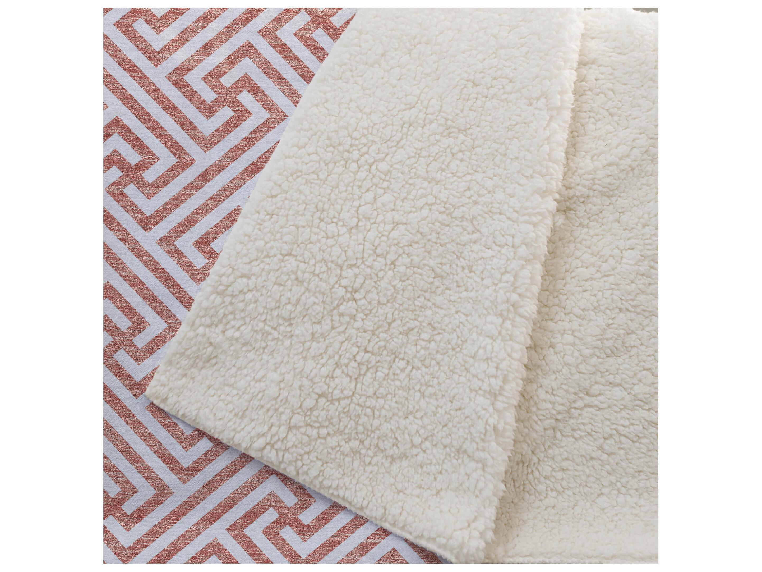 Dalyn Sherpa Orange Polyester Throw