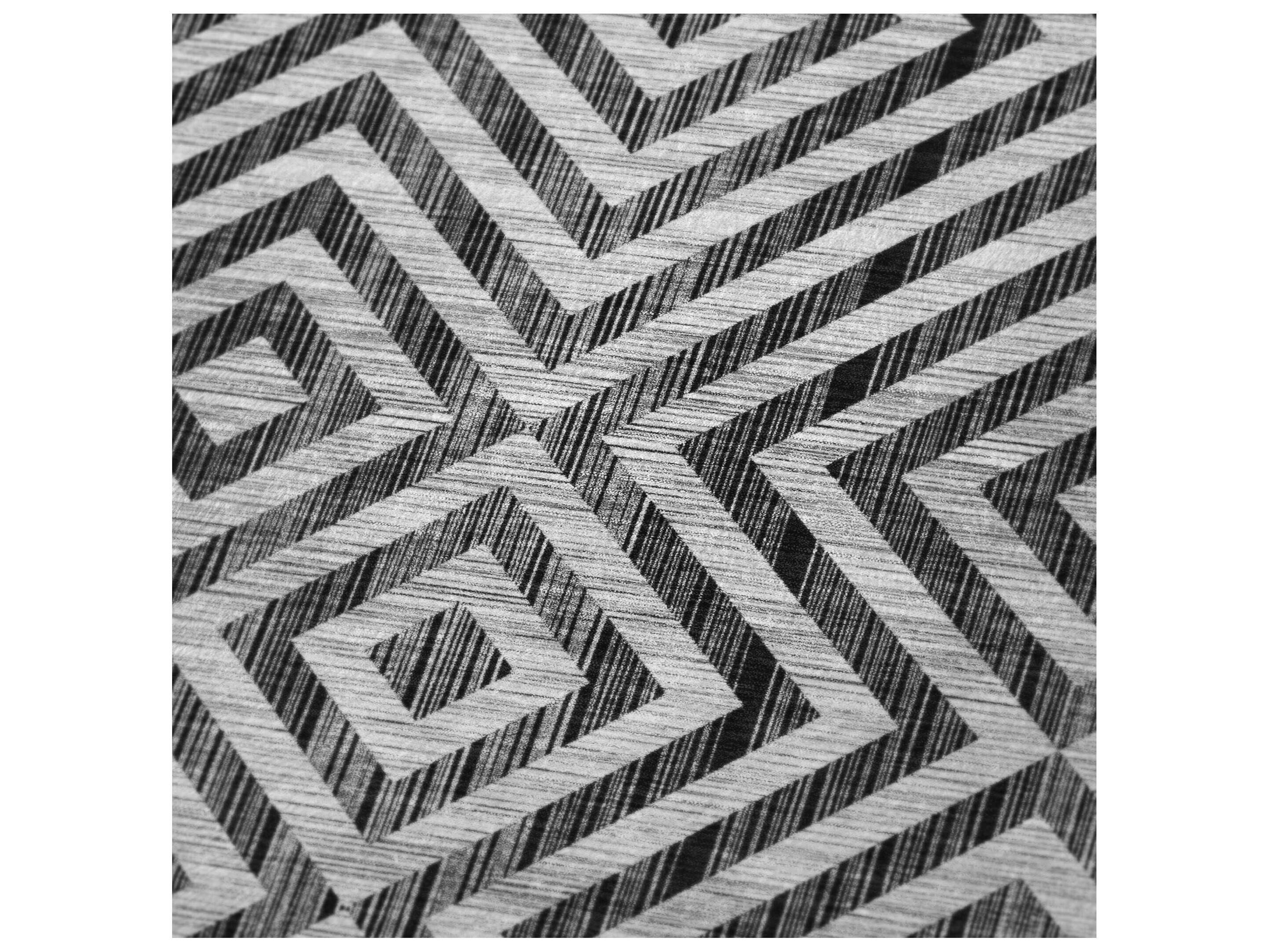 Dalyn Sherpa Black Polyester Throw