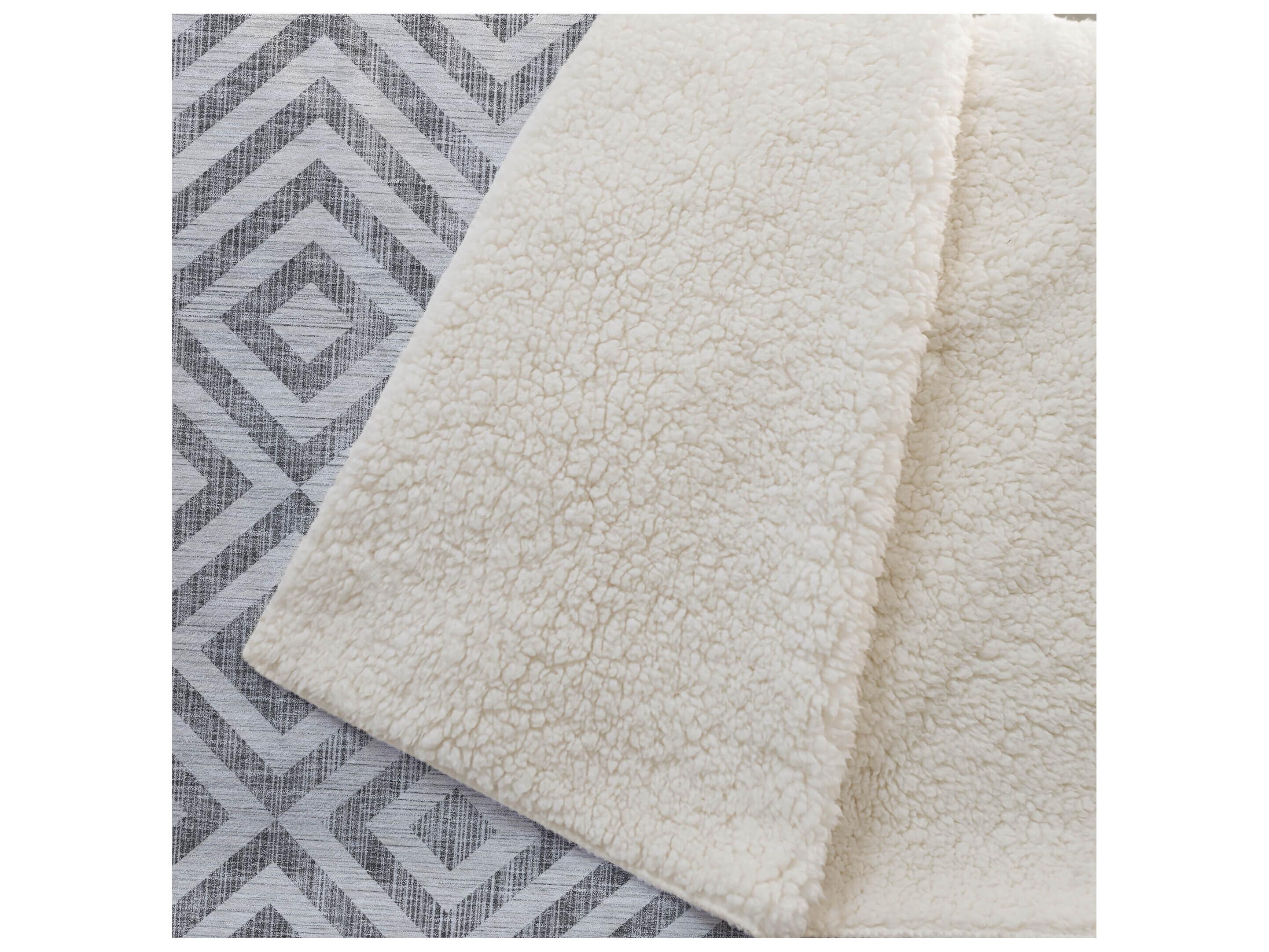 Dalyn Sherpa Gray Polyester Throw