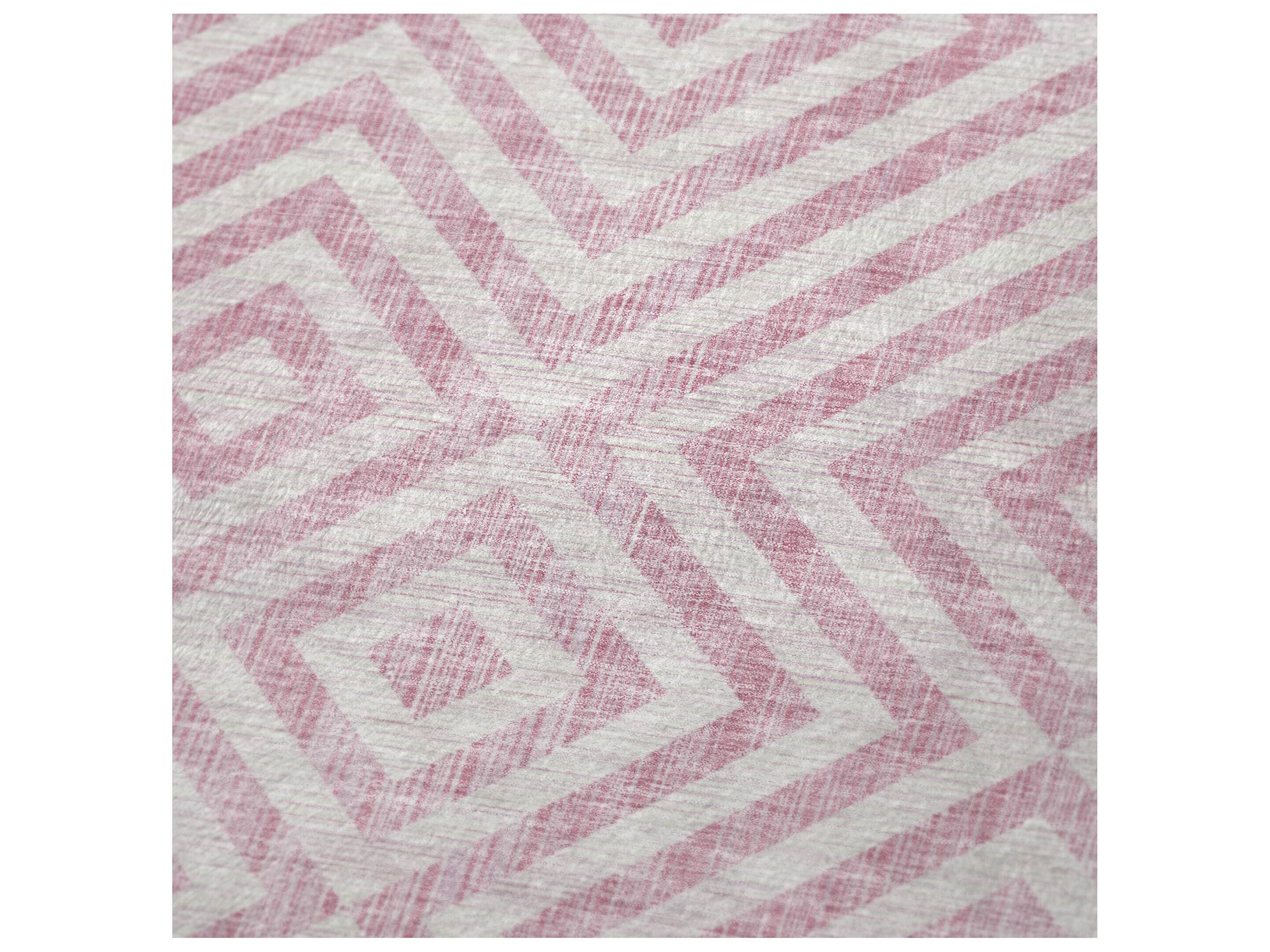 Dalyn Sherpa Pink Polyester Throw