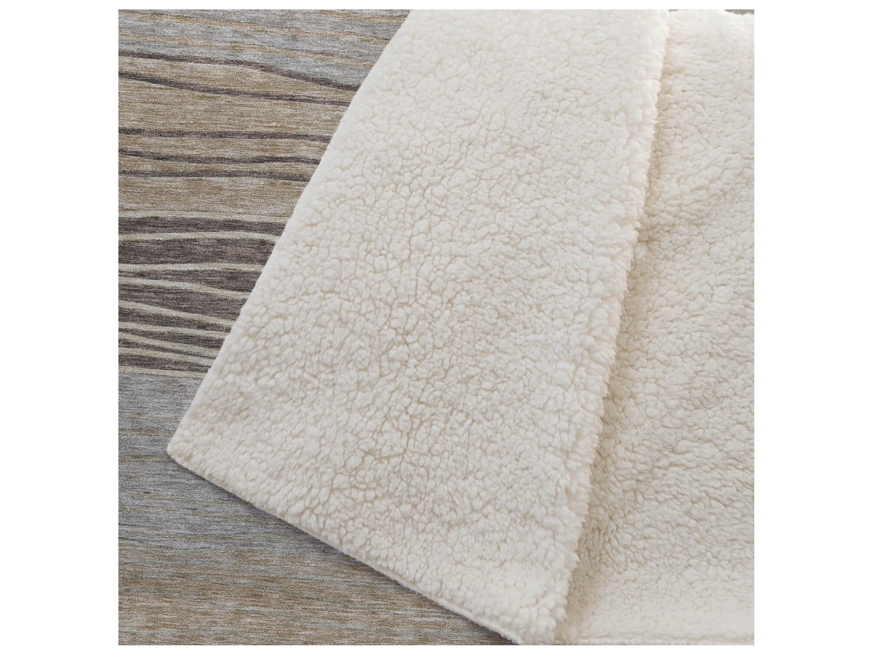 Dalyn Sherpa Brown Polyester Throw