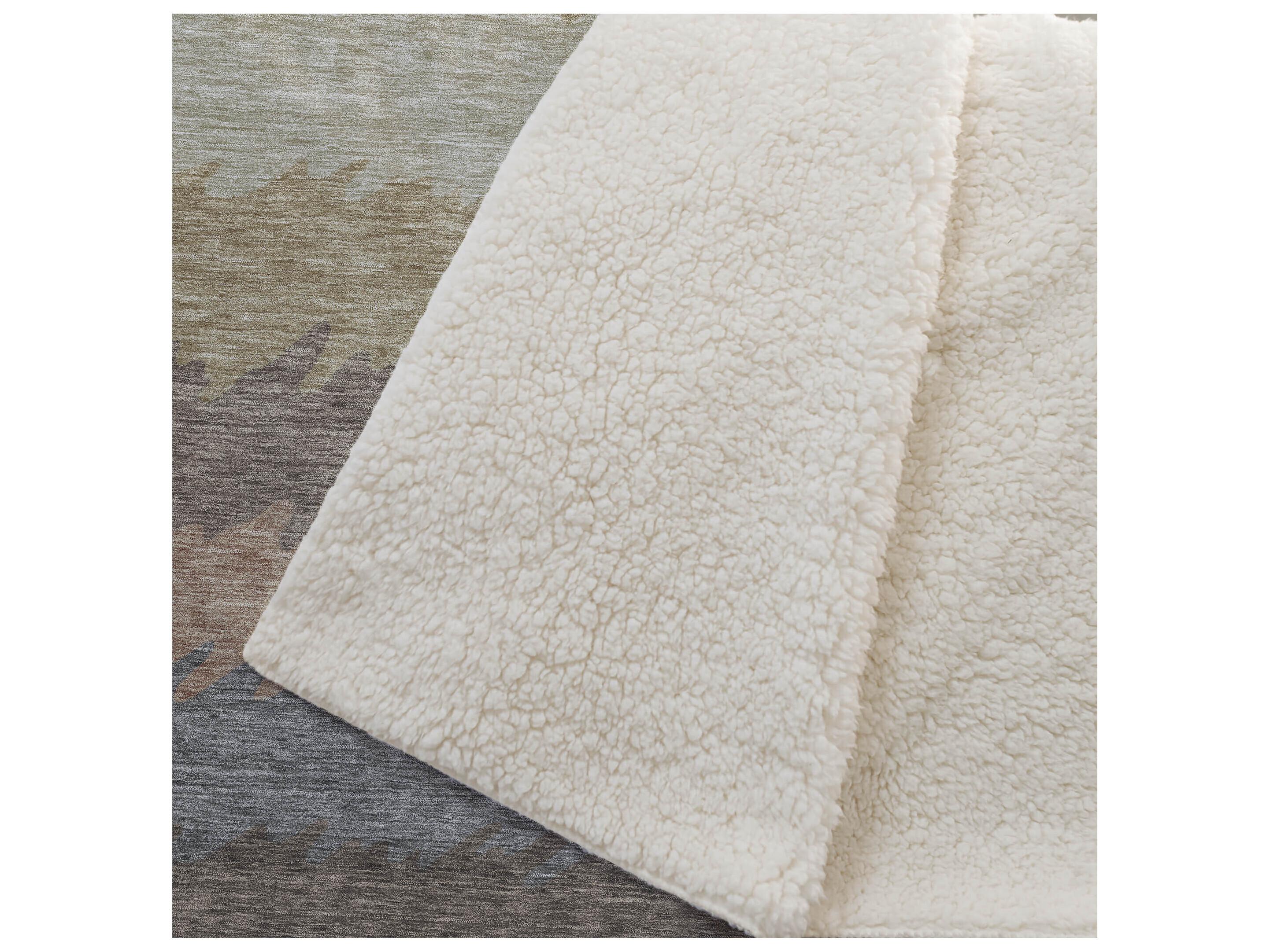 Dalyn Sherpa Brown Polyester Throw