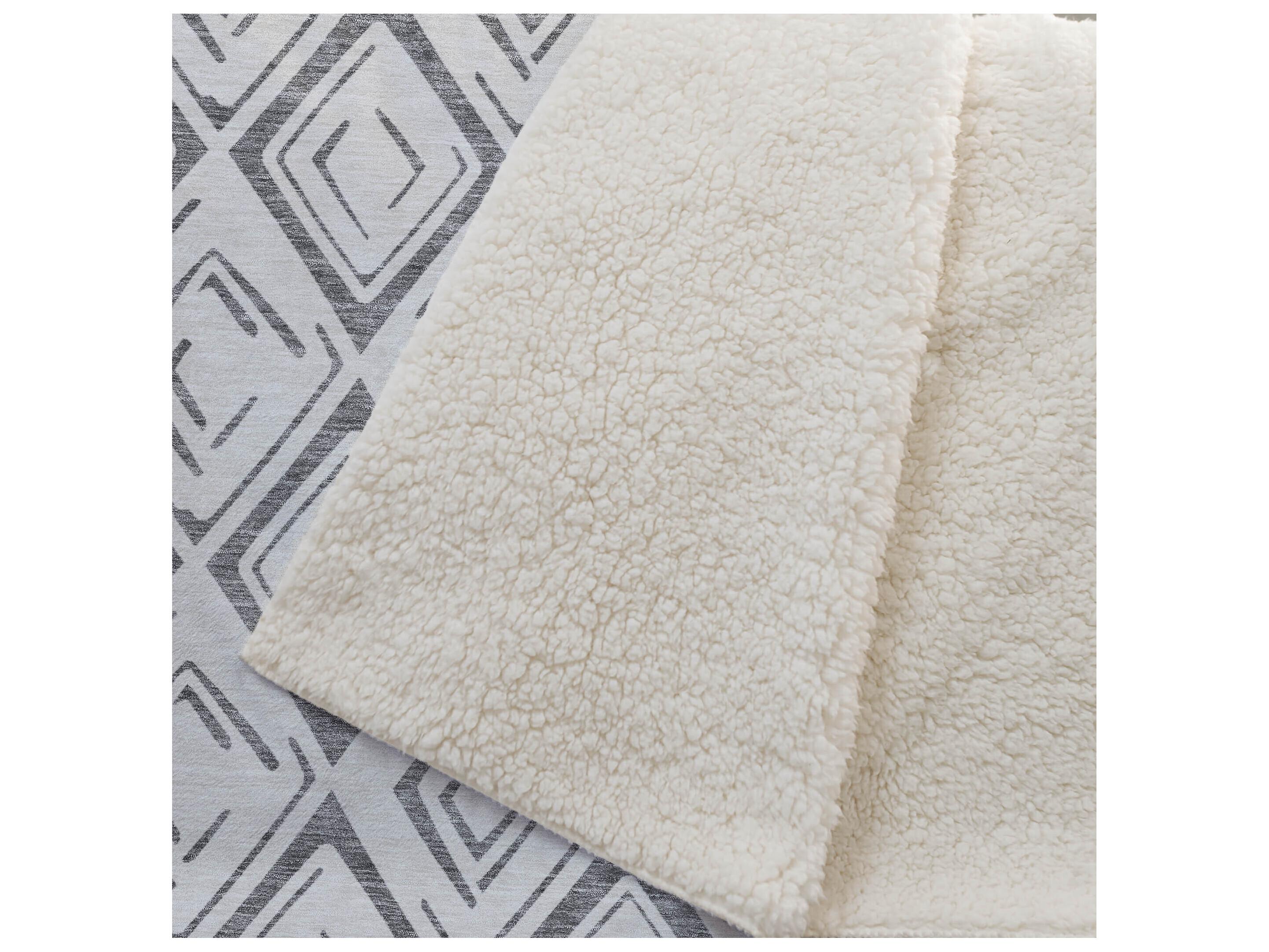 Dalyn Sherpa Gray Polyester Throw