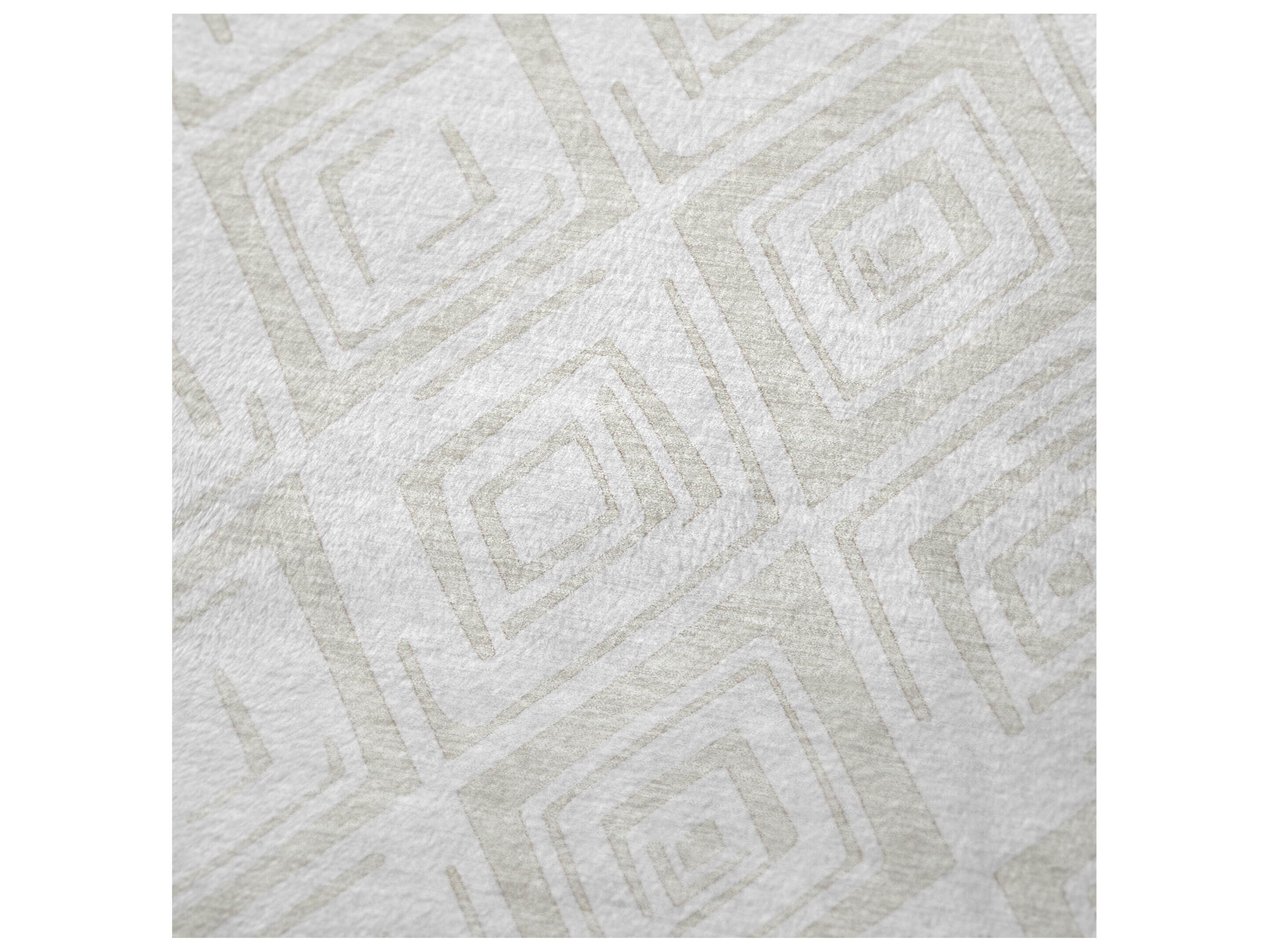 Dalyn Sherpa Ivory Polyester Throw