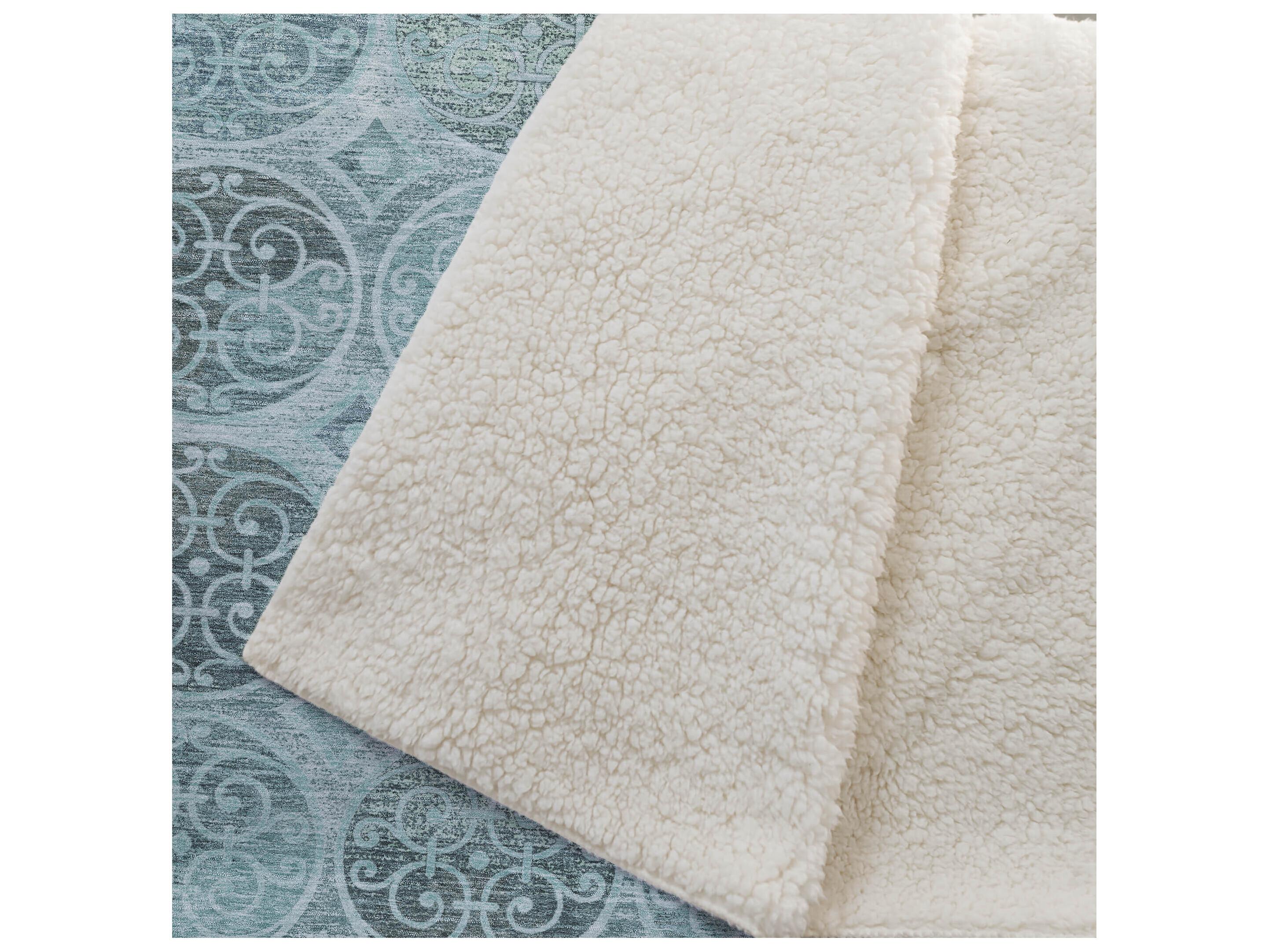 Dalyn Sherpa Teal Polyester Throw