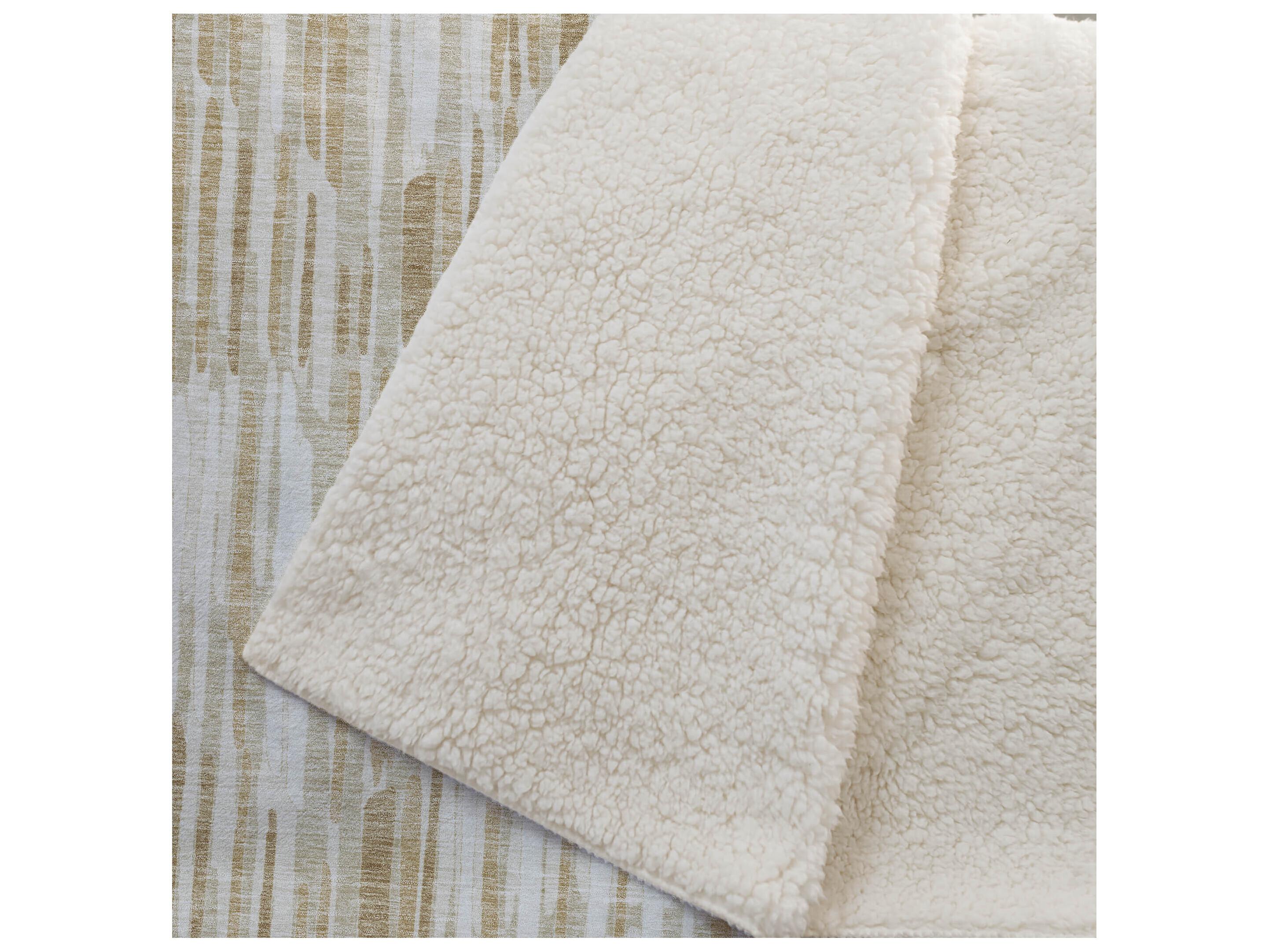Dalyn Sherpa Gold Polyester Throw