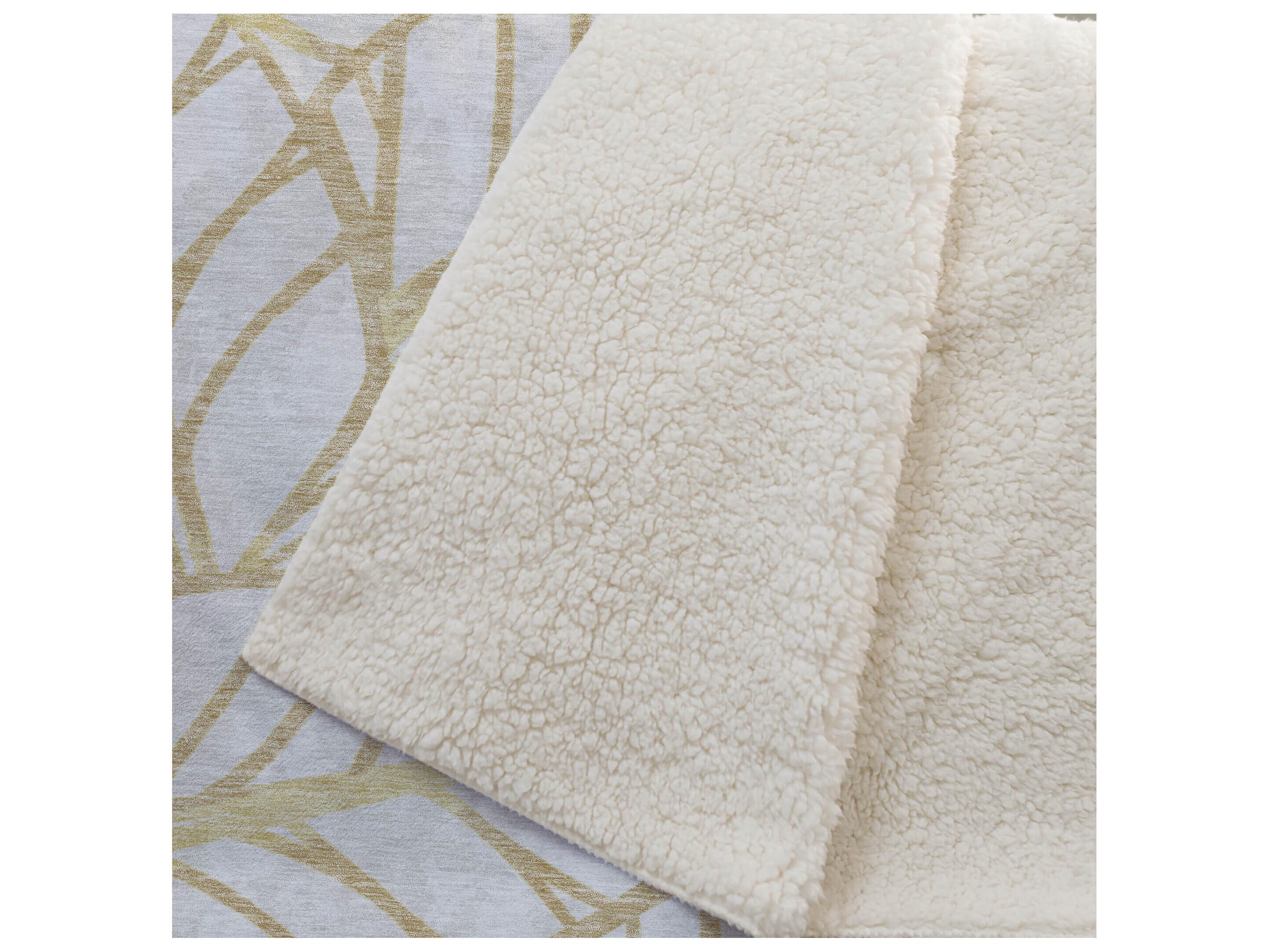 Dalyn Sherpa Gold Polyester Throw