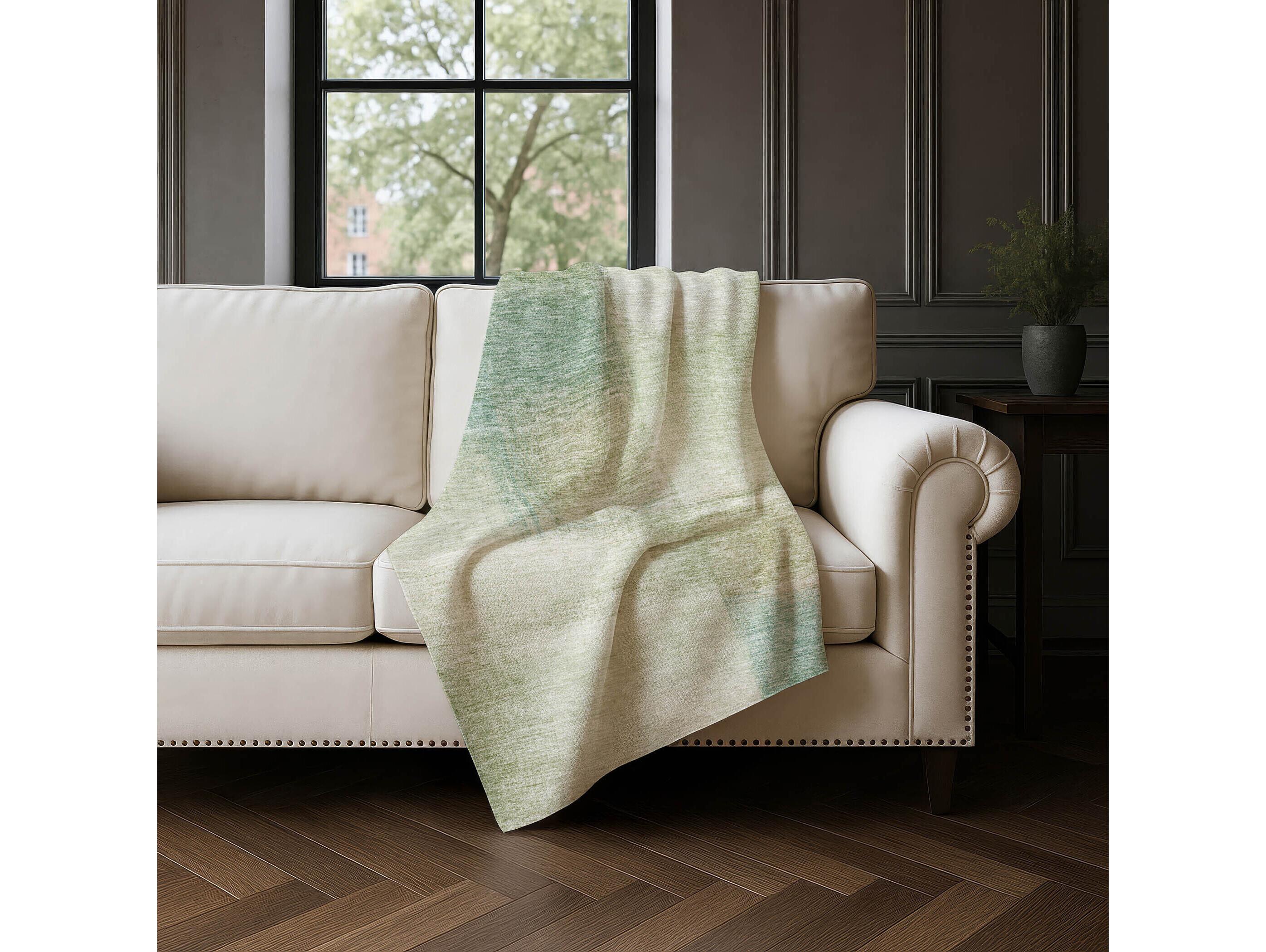 Dalyn Sherpa Green Polyester Throw