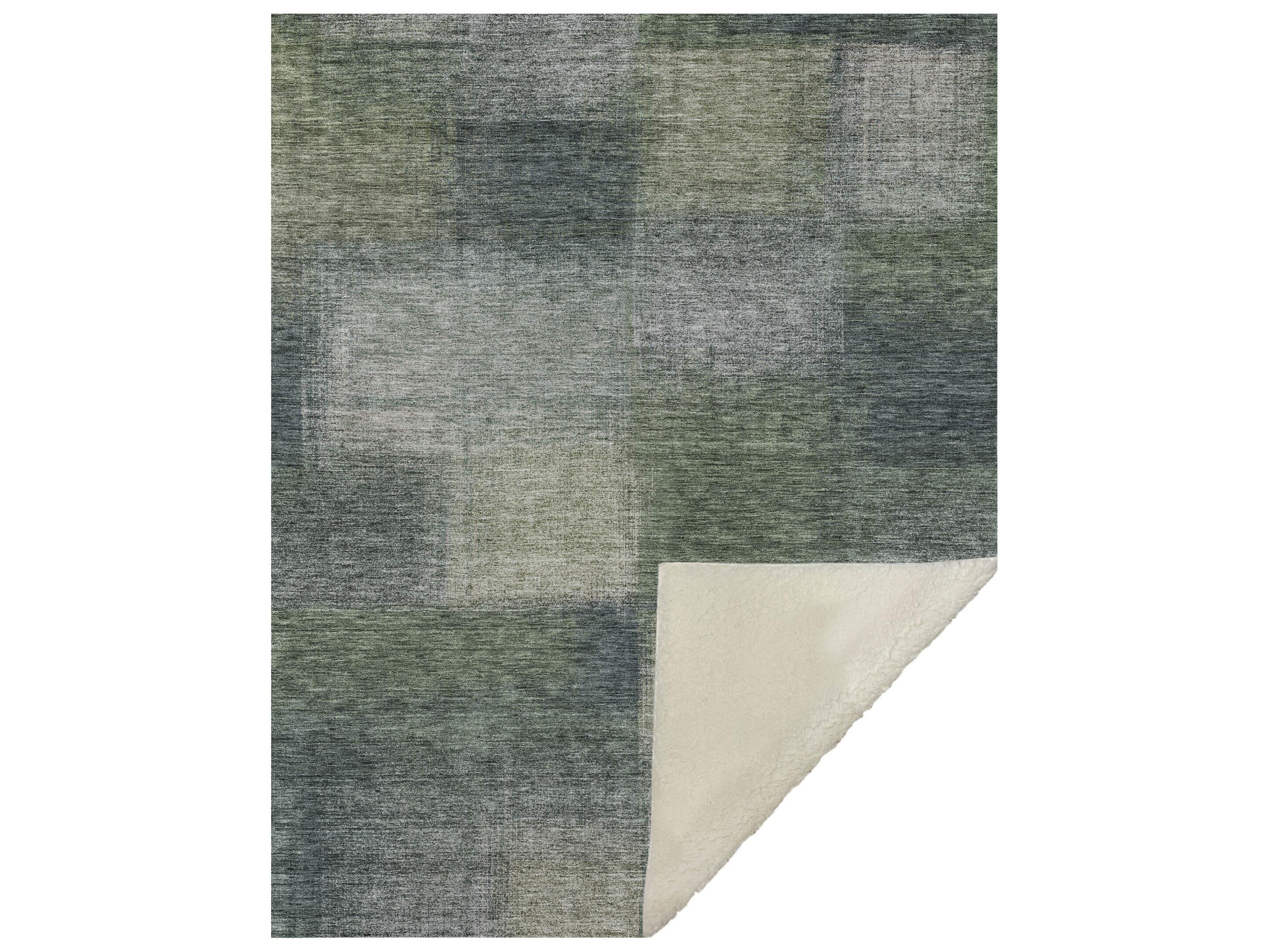 Dalyn Sherpa Green Polyester Throw