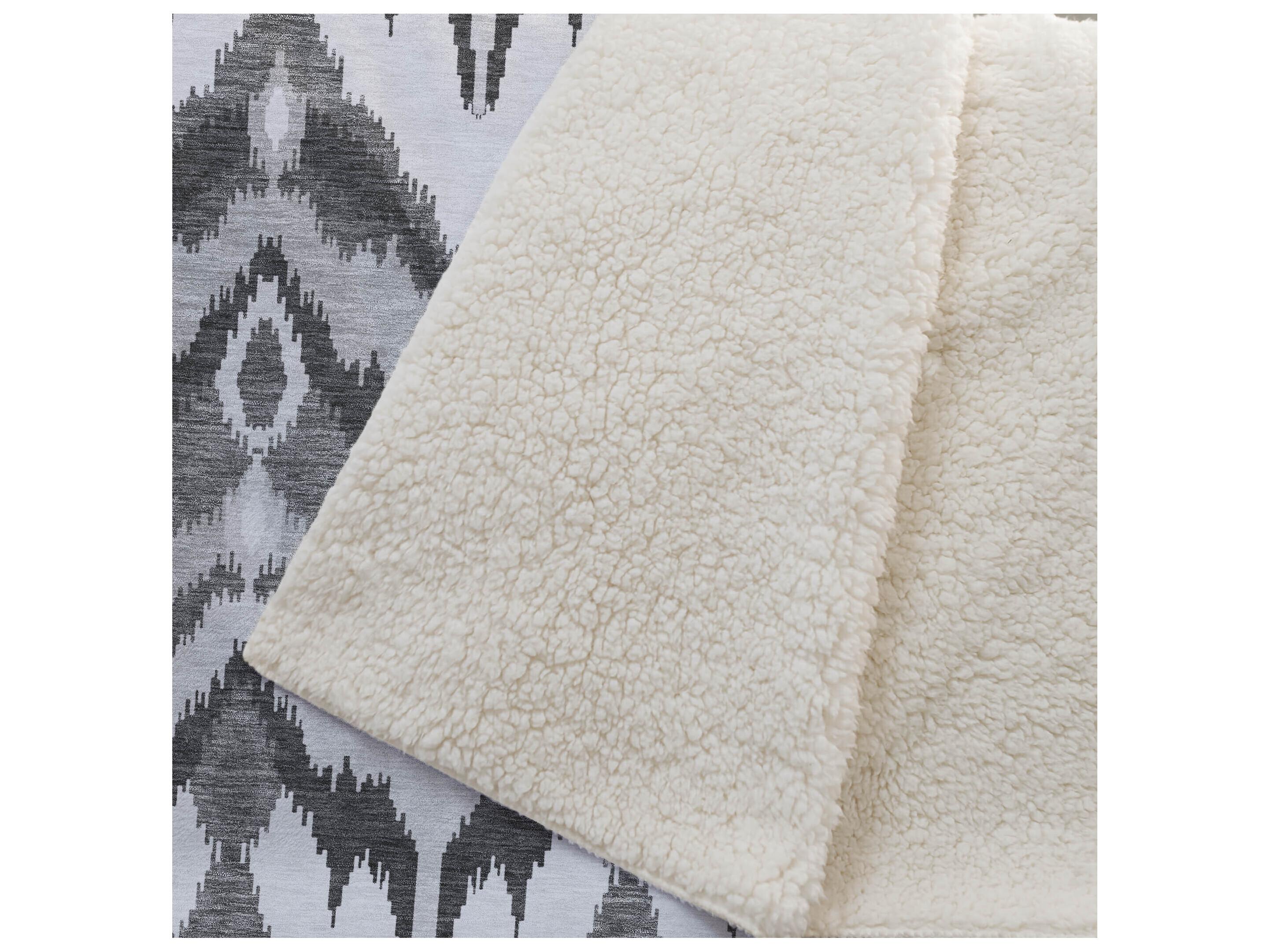 Dalyn Sherpa Gray Polyester Throw