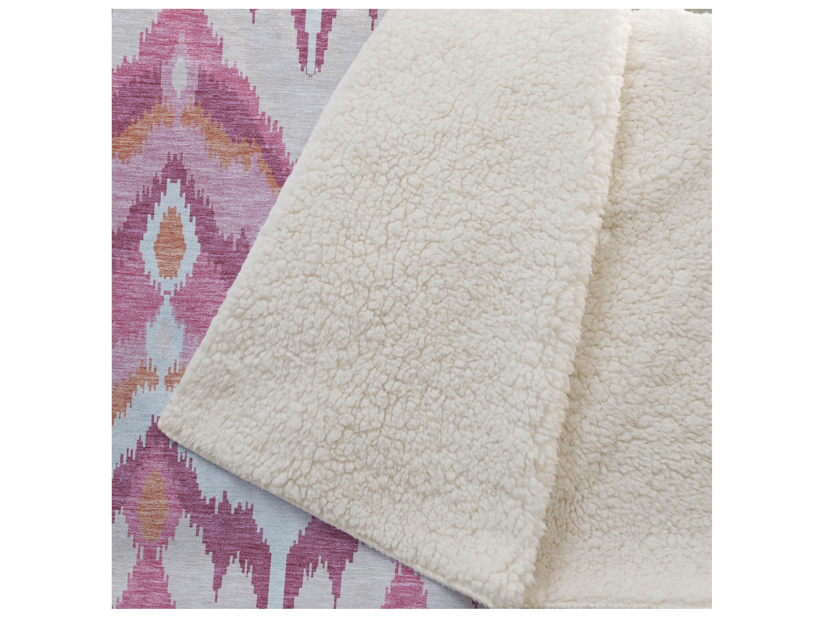 Dalyn Sherpa Pink Polyester Throw