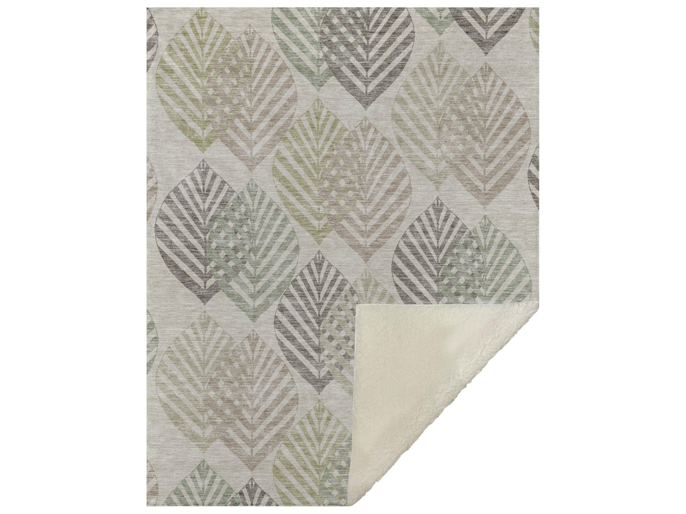 Dalyn Sherpa Brown Polyester Throw