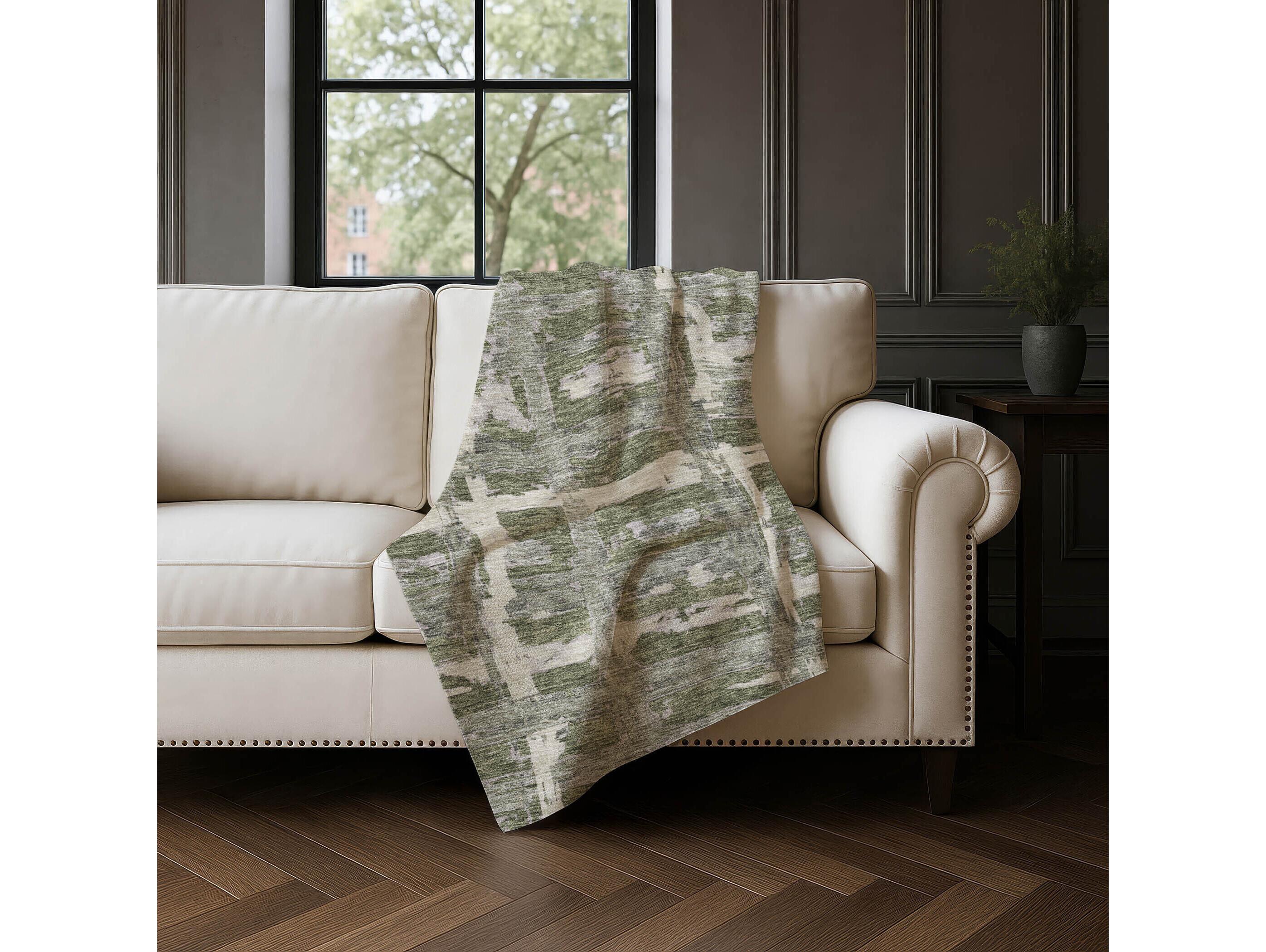 Dalyn Sherpa Green Polyester Throw