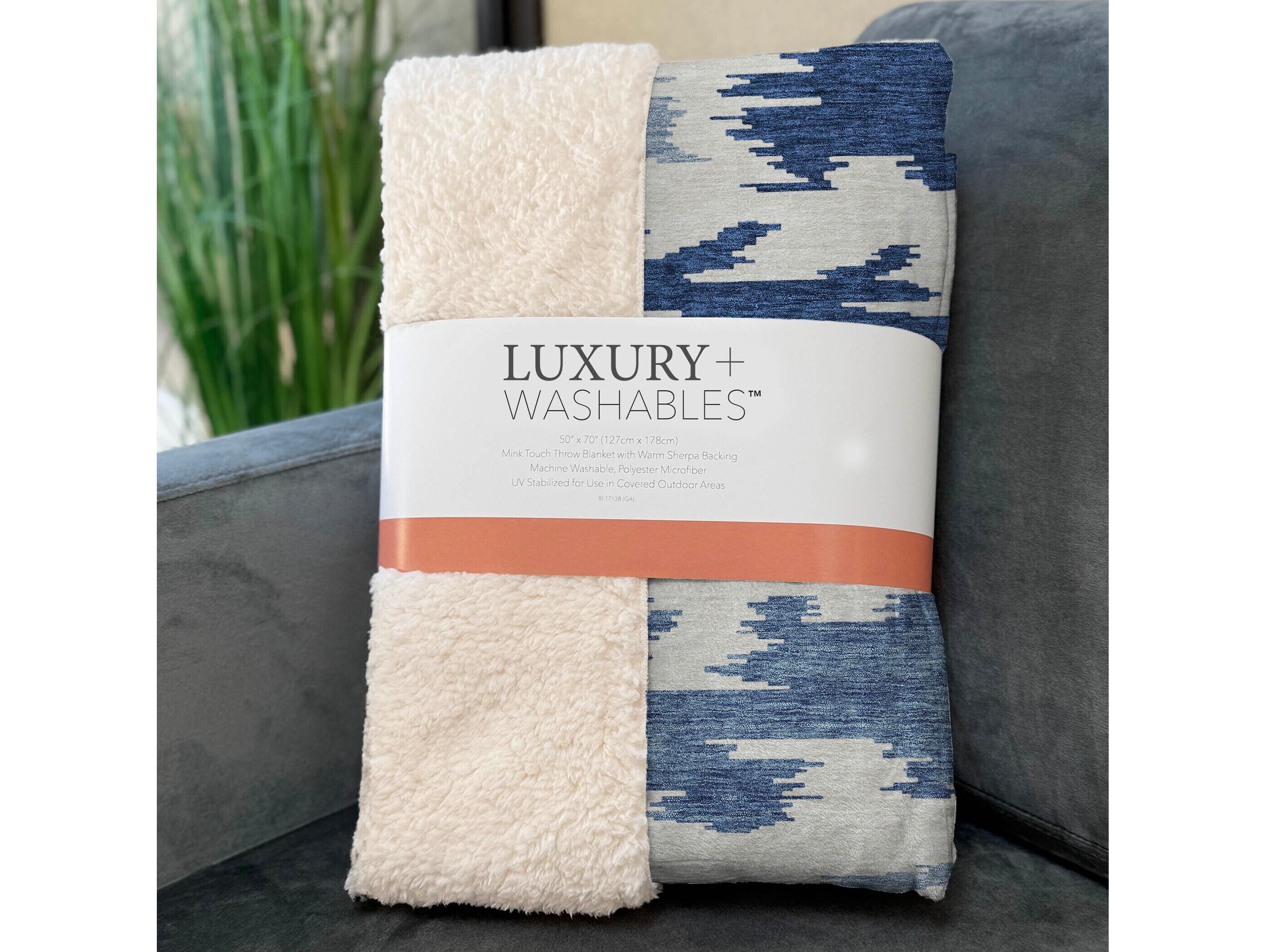 Dalyn Sherpa Blue Polyester Throw