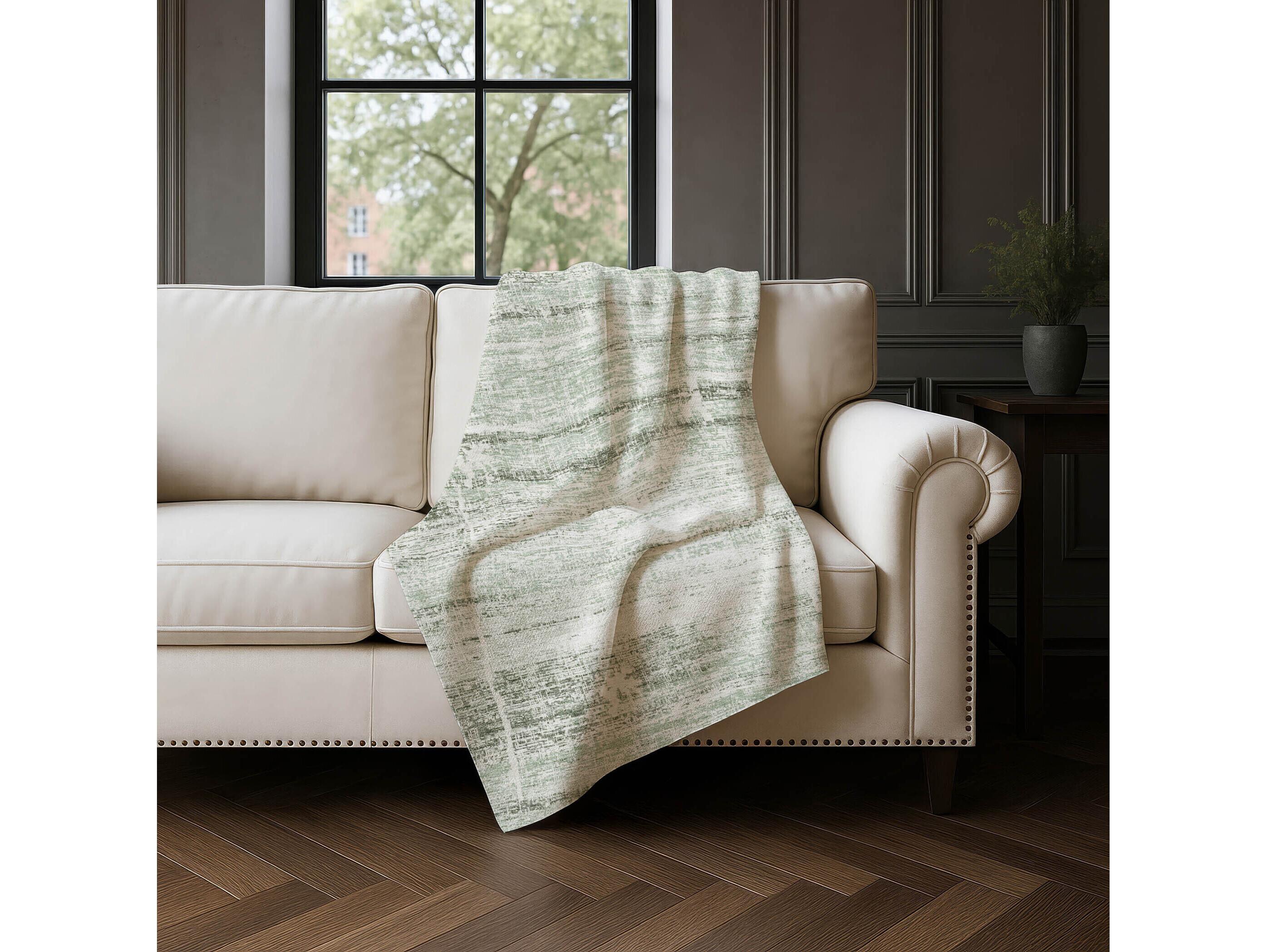 Dalyn Sherpa Green Polyester Throw