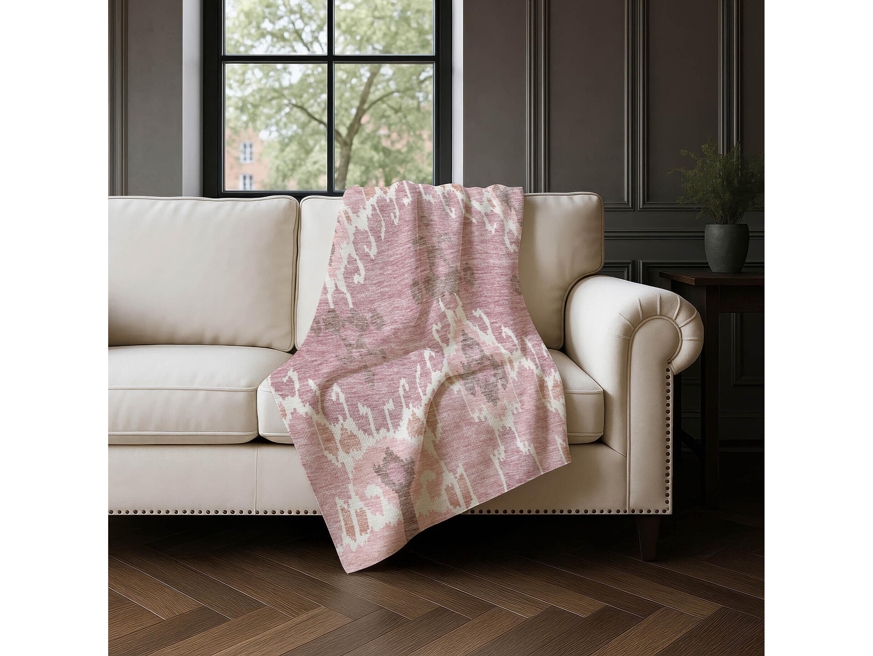 Dalyn Sherpa Pink Polyester Throw
