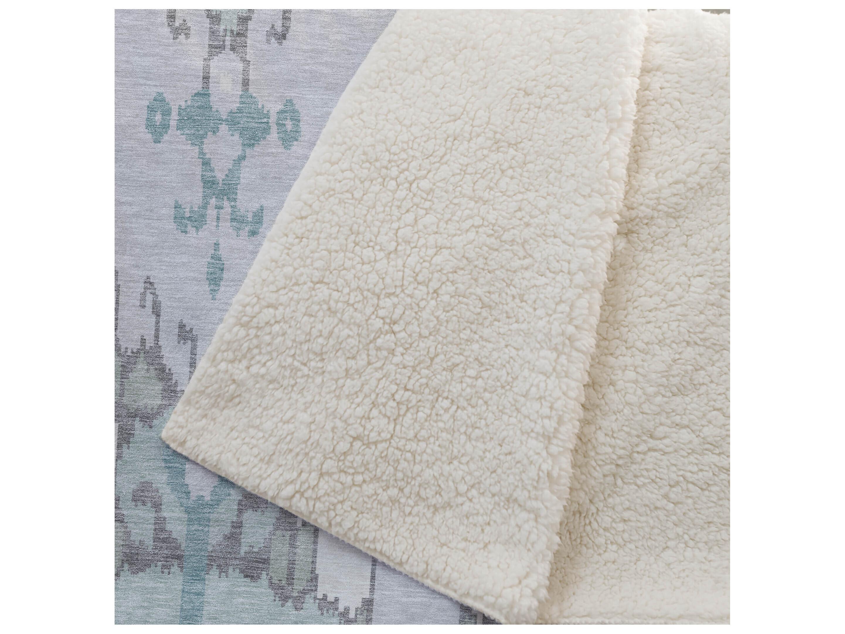 Dalyn Sherpa Green Polyester Throw