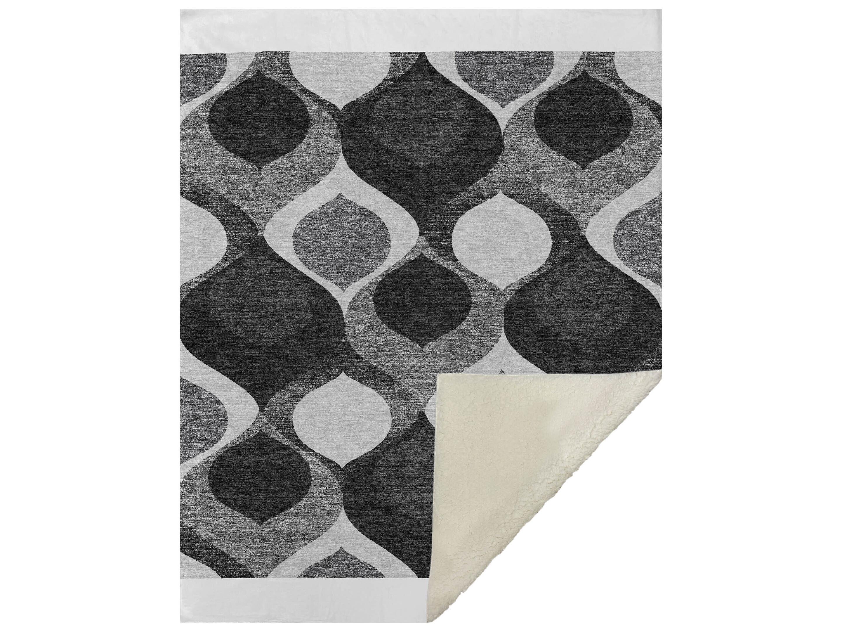 Dalyn Sherpa Black Polyester Throw