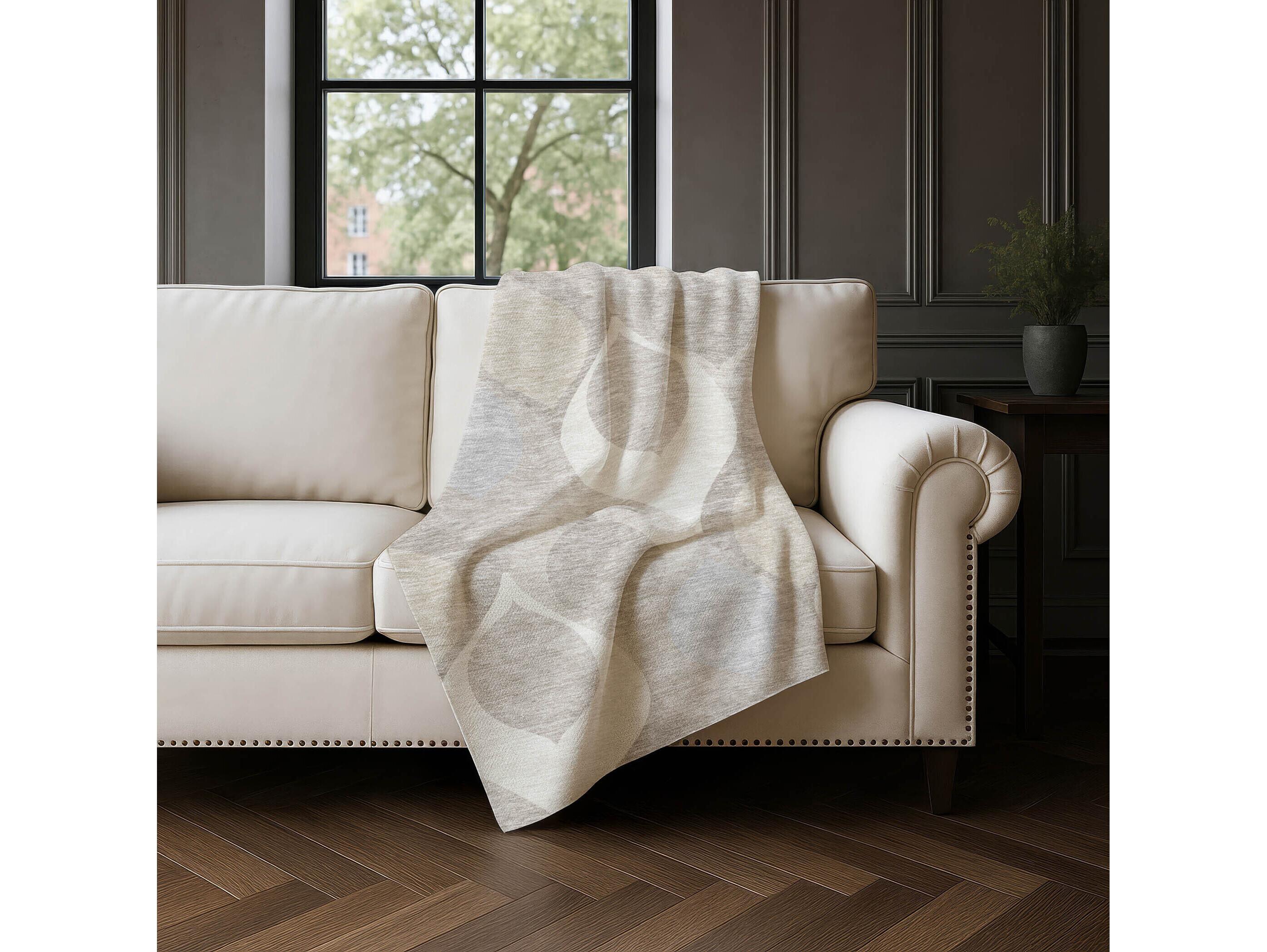 Dalyn Sherpa Ivory Polyester Throw