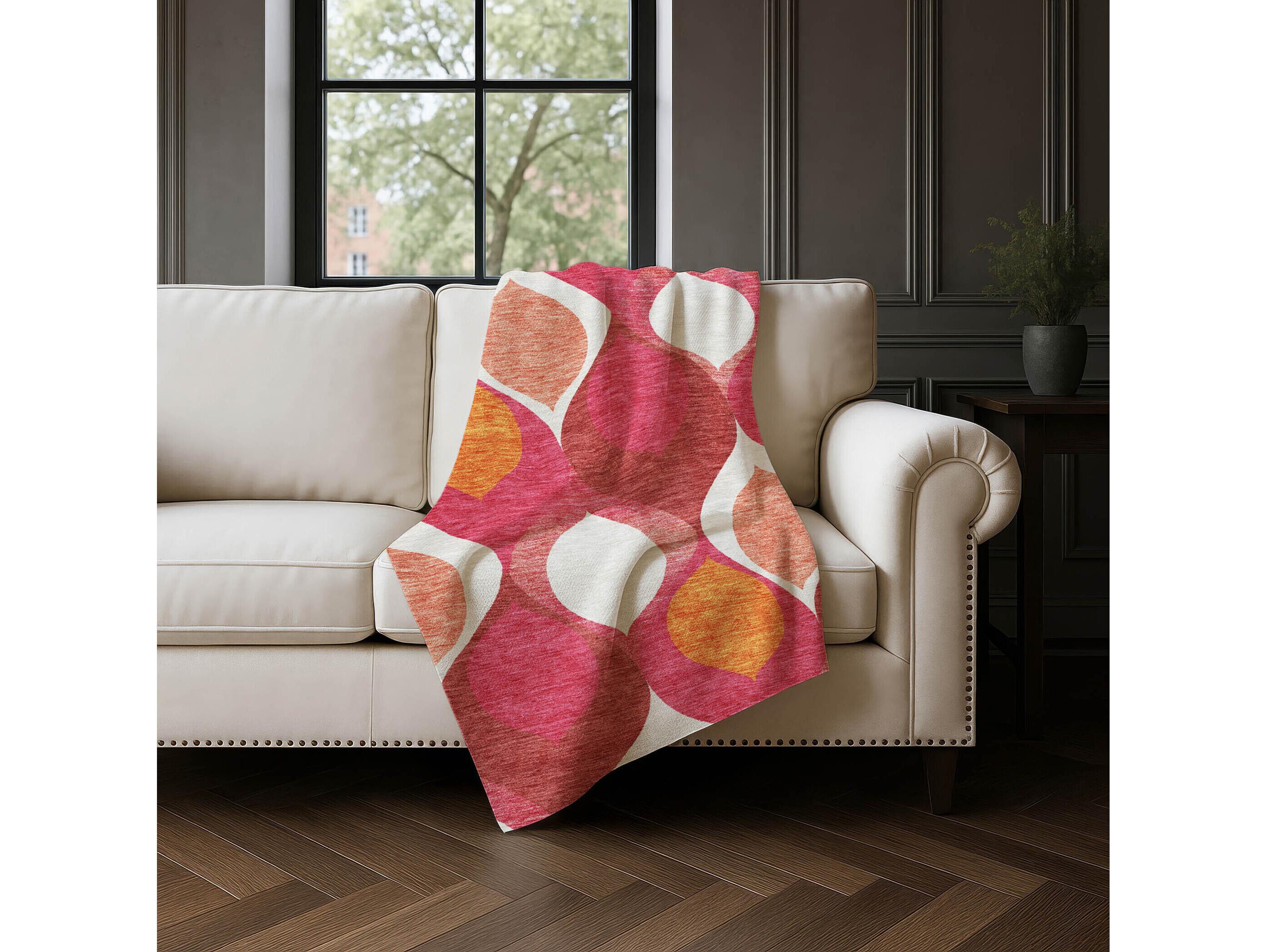 Dalyn Sherpa Pink Polyester Throw