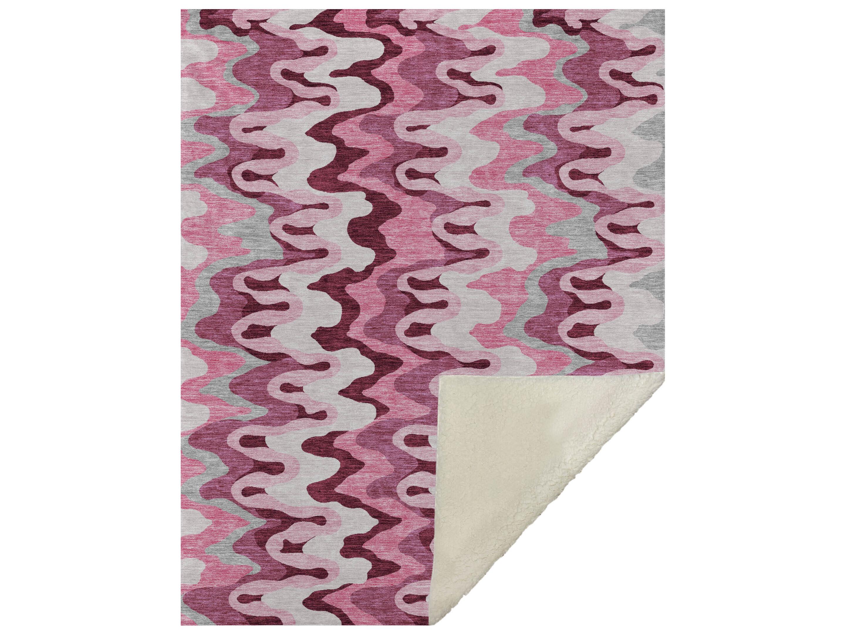 Dalyn Sherpa Pink Polyester Throw