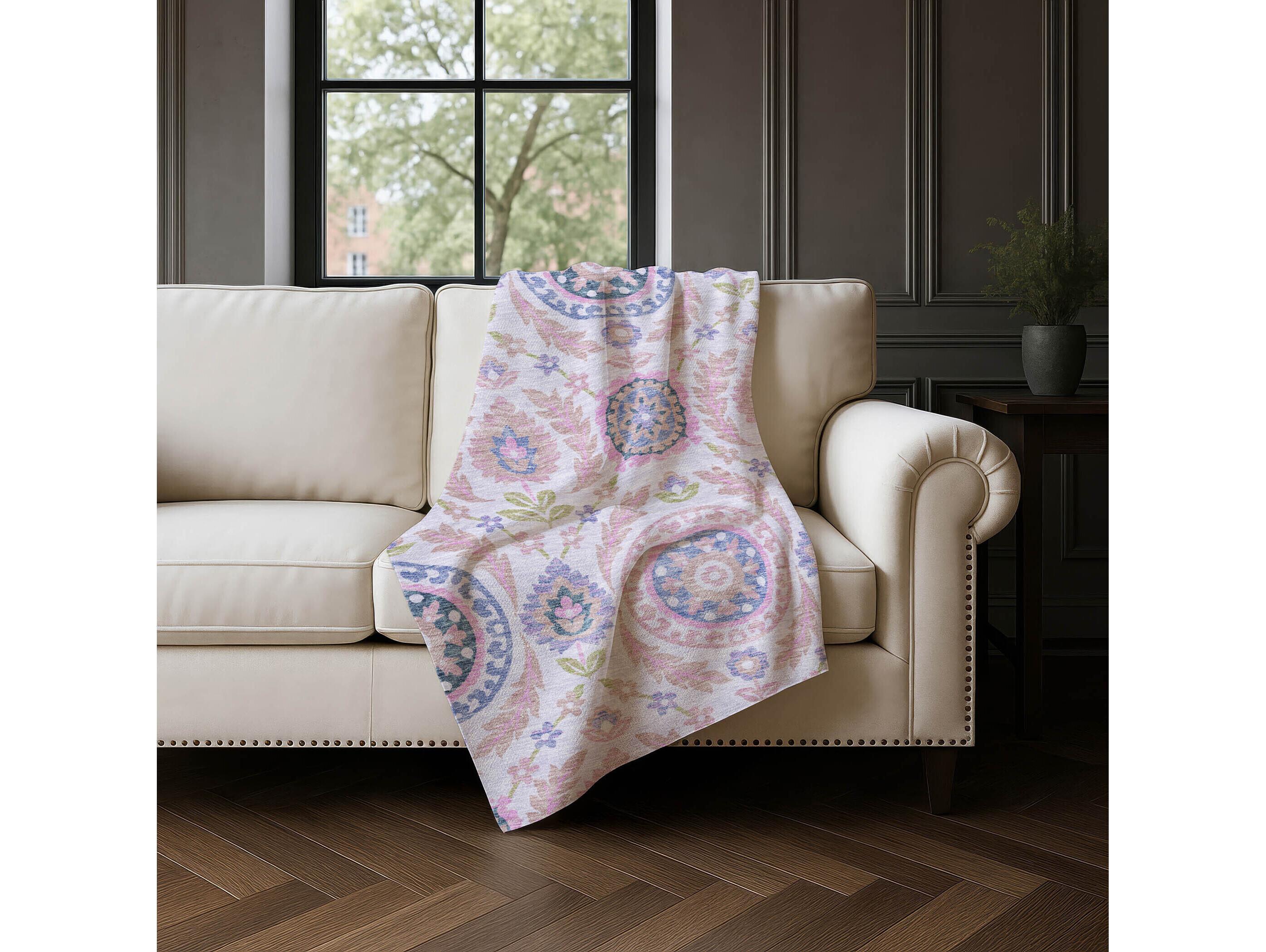 Dalyn Sherpa Pink Polyester Throw