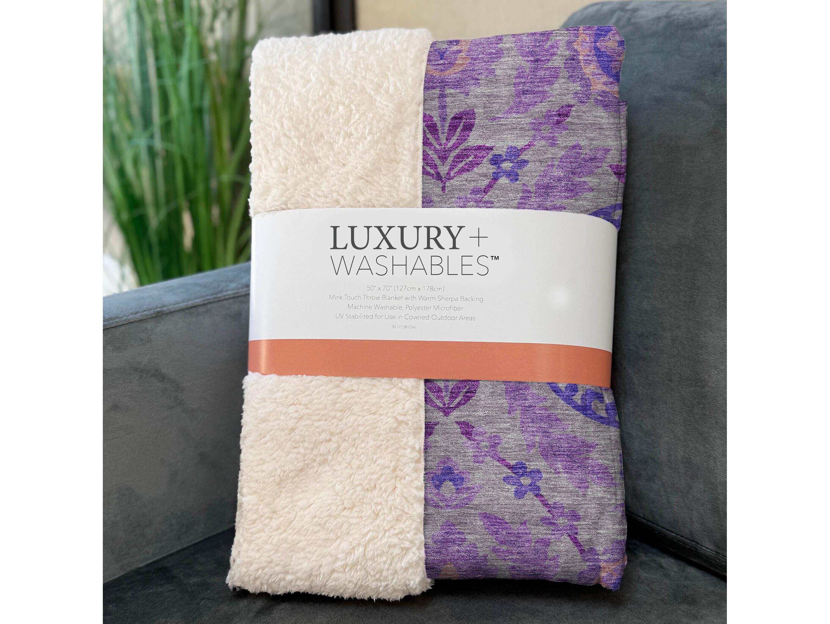 Dalyn Sherpa Purple Polyester Throw