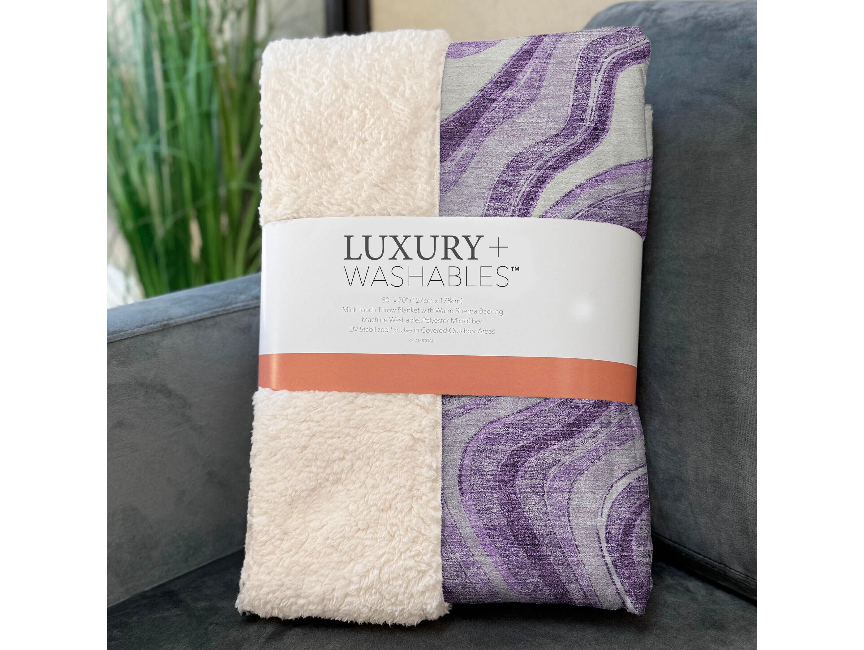 Dalyn Sherpa Purple Polyester Throw