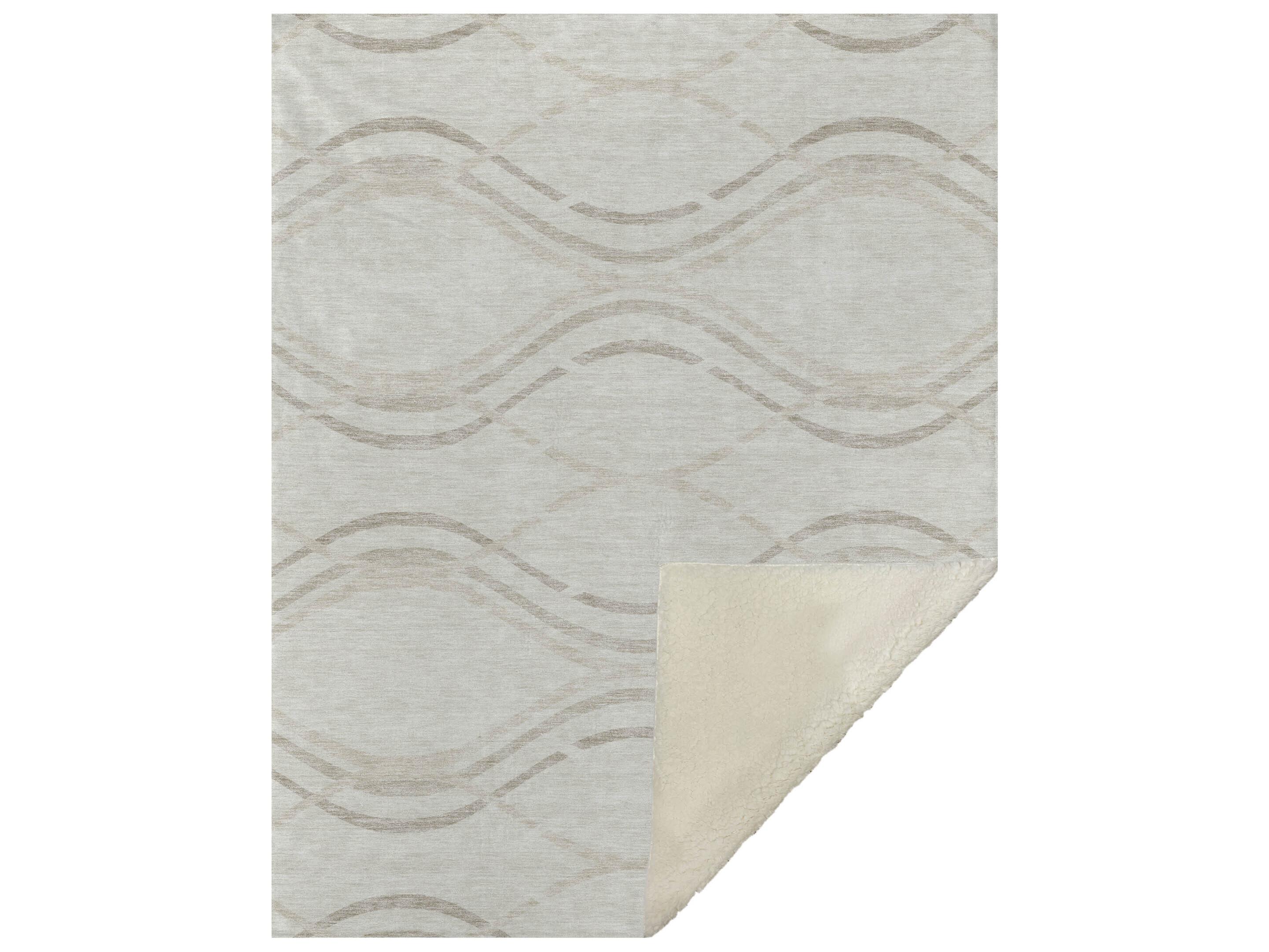 Dalyn Sherpa Ivory Polyester Throw