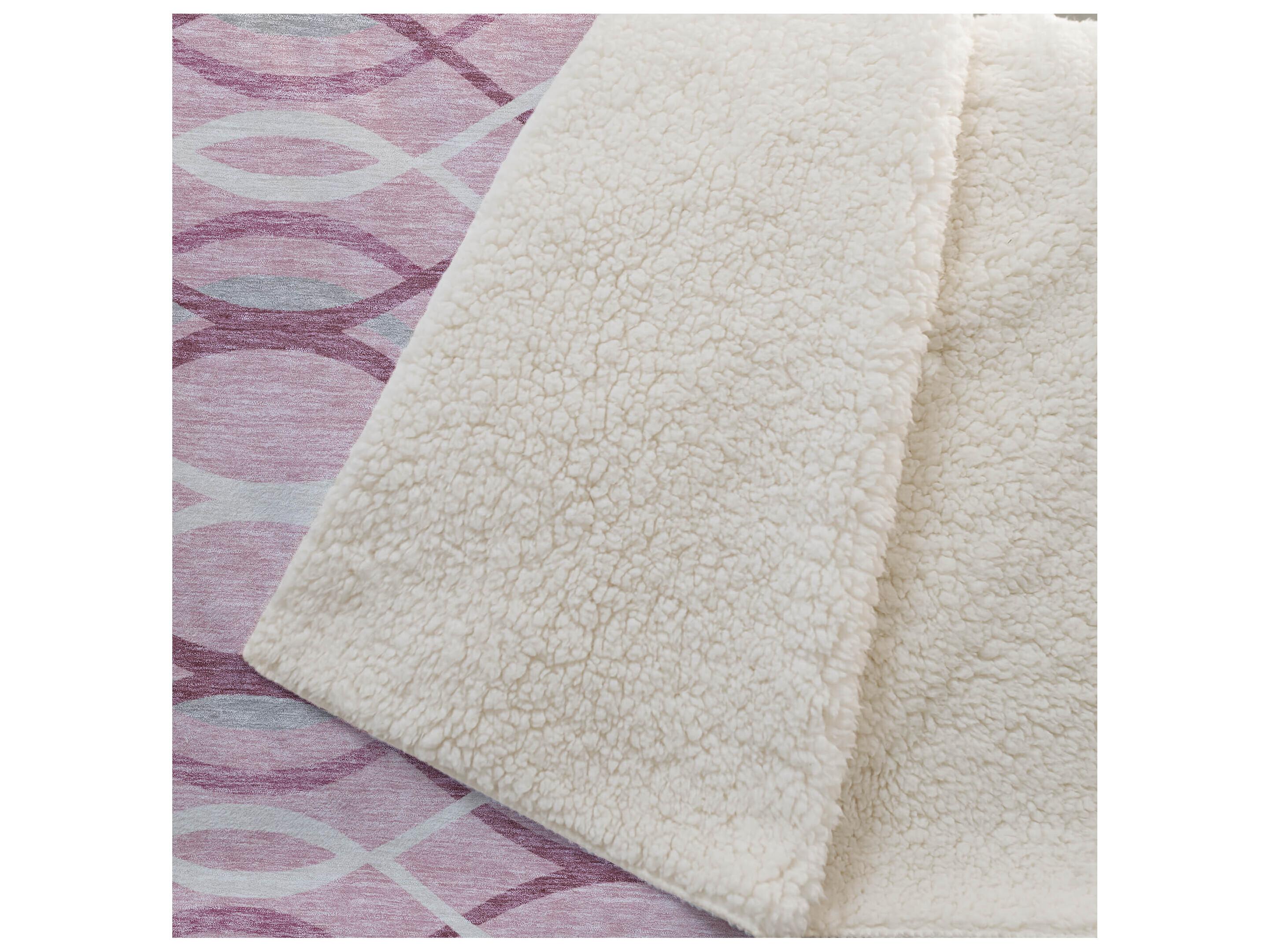 Dalyn Sherpa Pink Polyester Throw