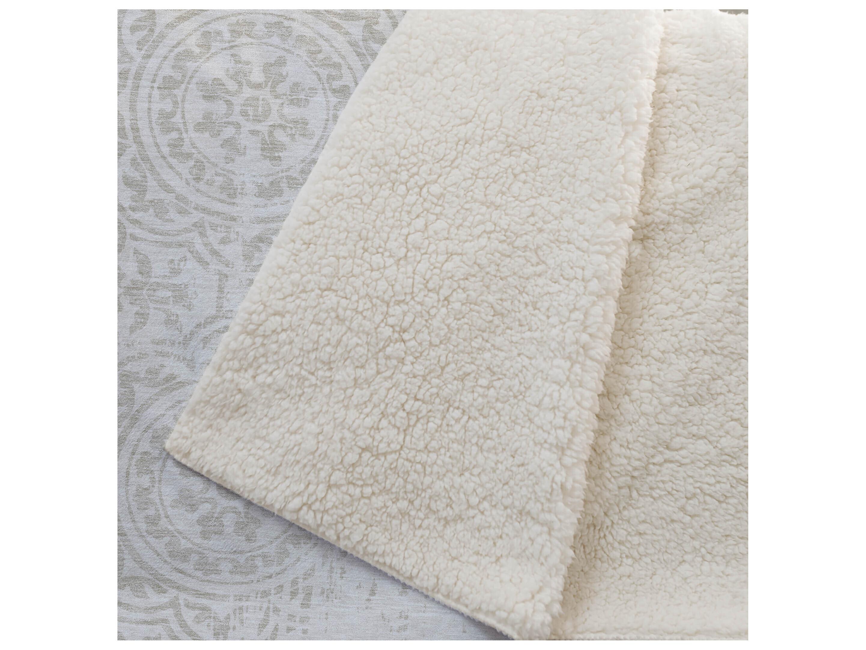Dalyn Sherpa Ivory Polyester Throw
