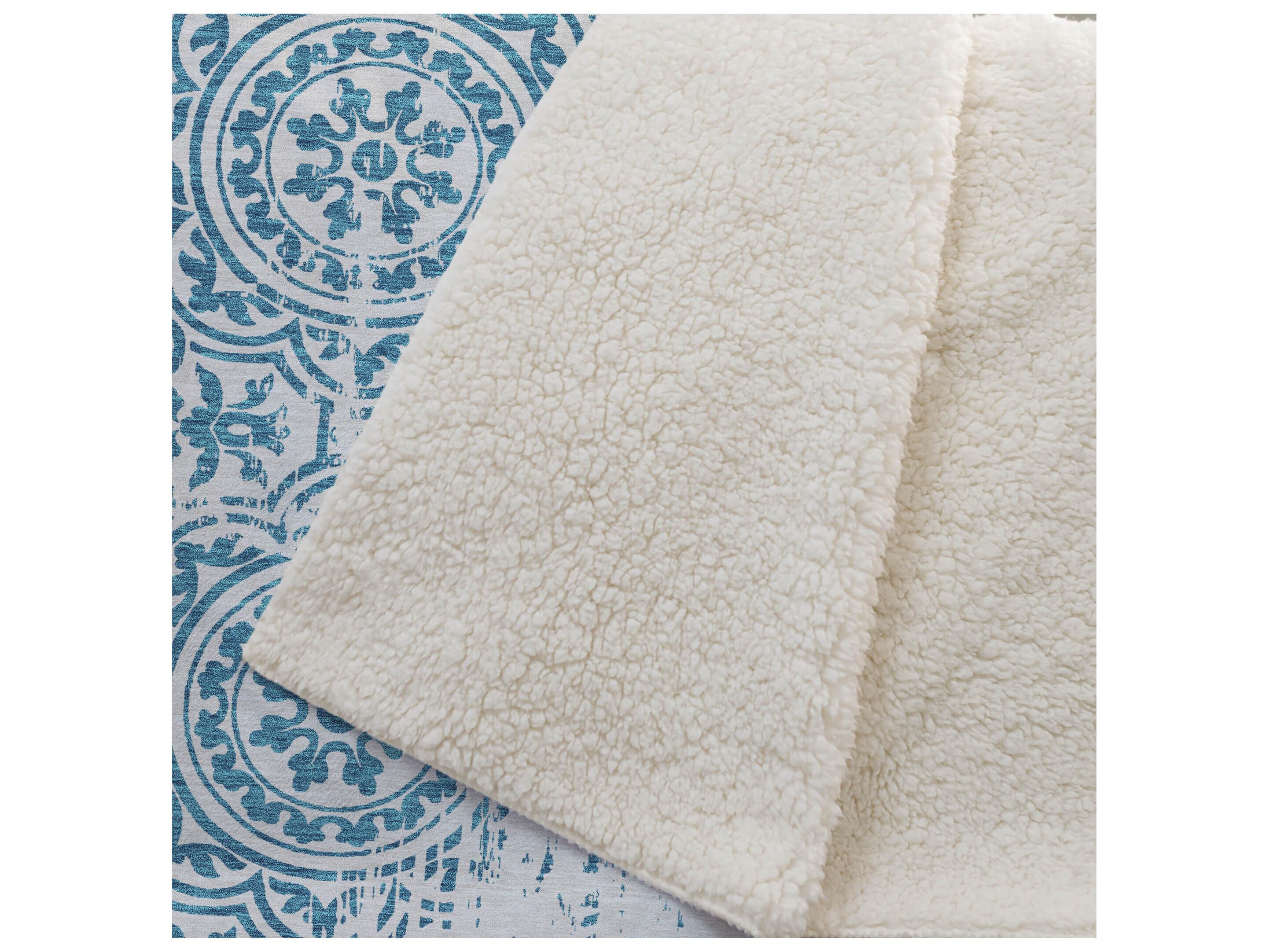 Dalyn Sherpa Teal Polyester Throw