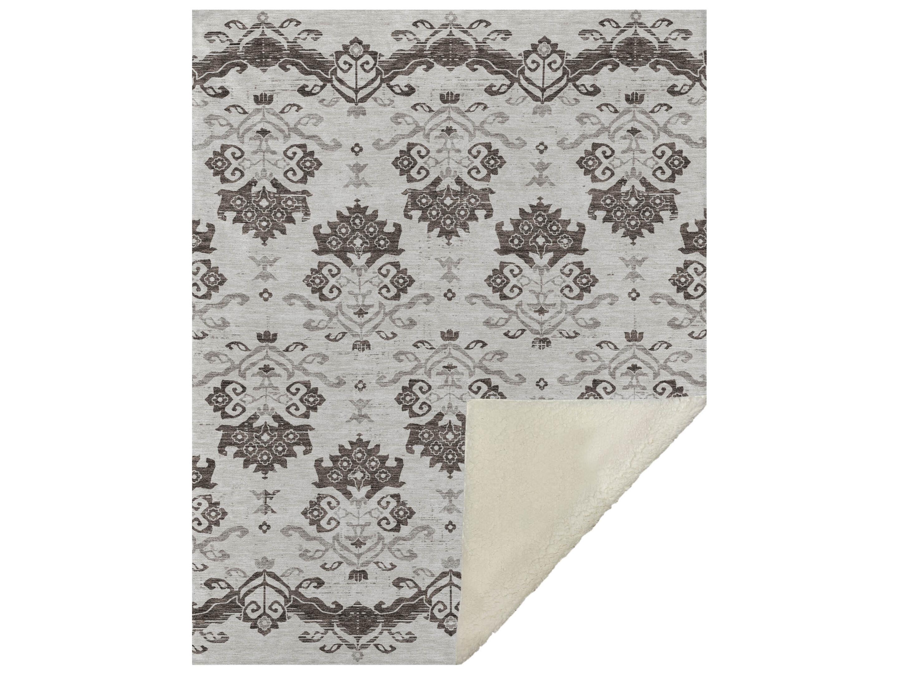 Dalyn Sherpa Brown Polyester Throw