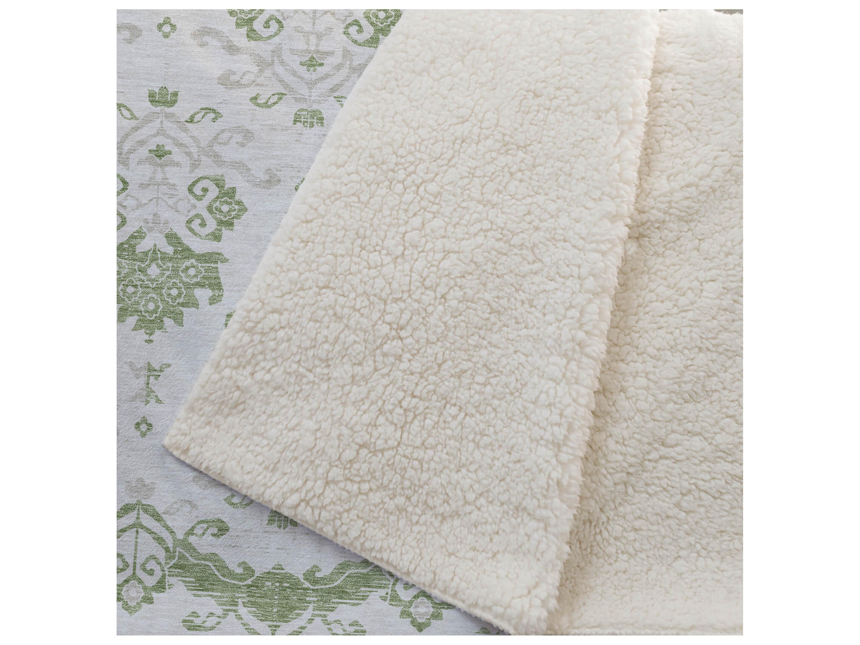 Dalyn Sherpa Green Polyester Throw