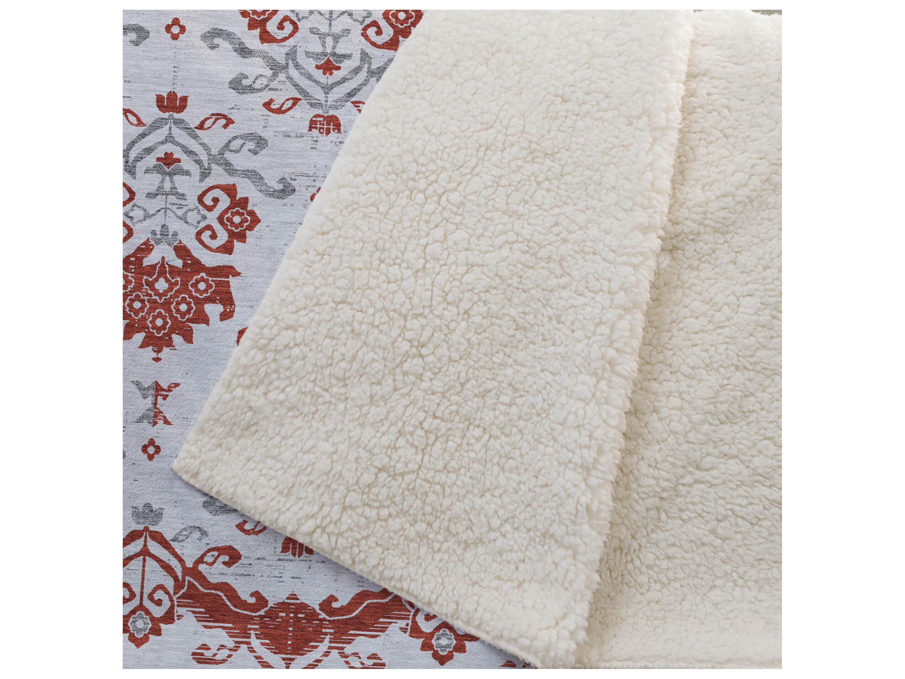 Dalyn Sherpa Red Polyester Throw