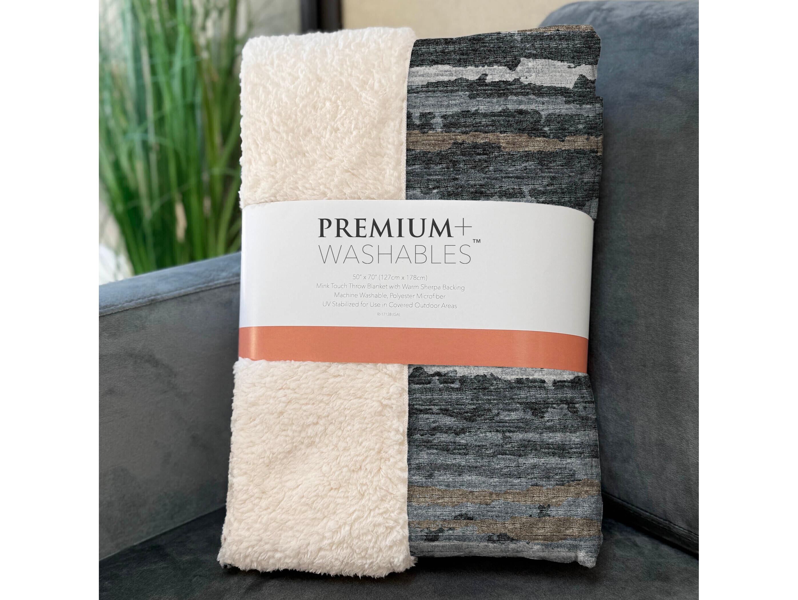 Dalyn Sherpa Gray Polyester Throw