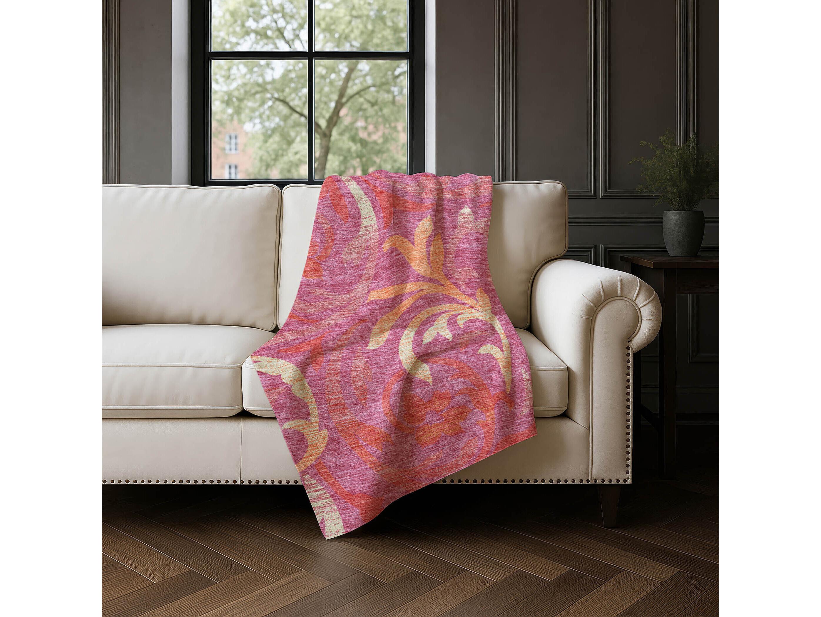 Dalyn Sherpa Pink Polyester Throw