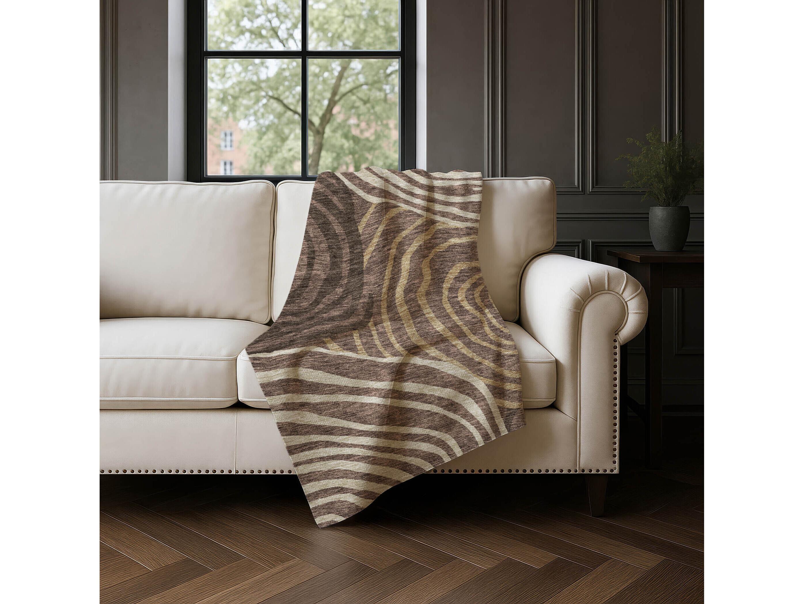 Dalyn Sherpa Brown Polyester Throw