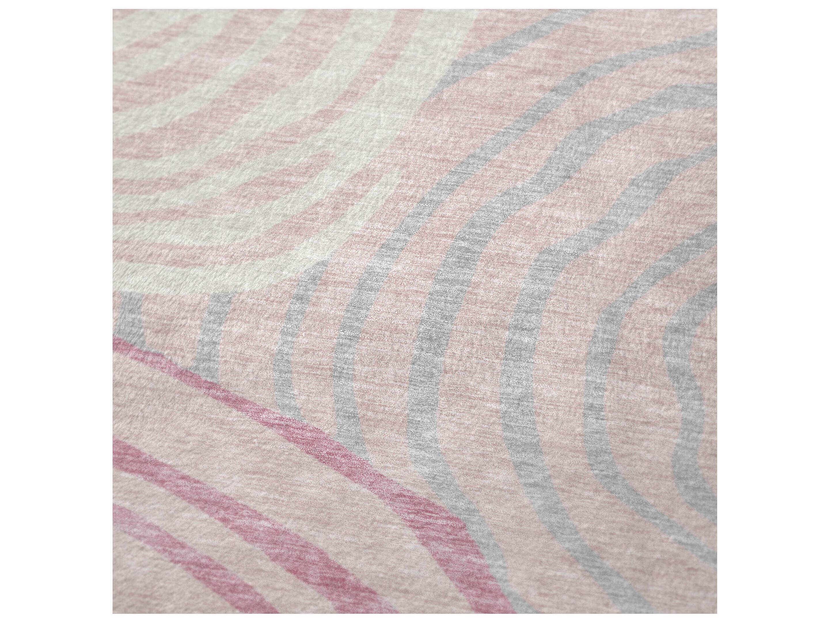 Dalyn Sherpa Pink Polyester Throw
