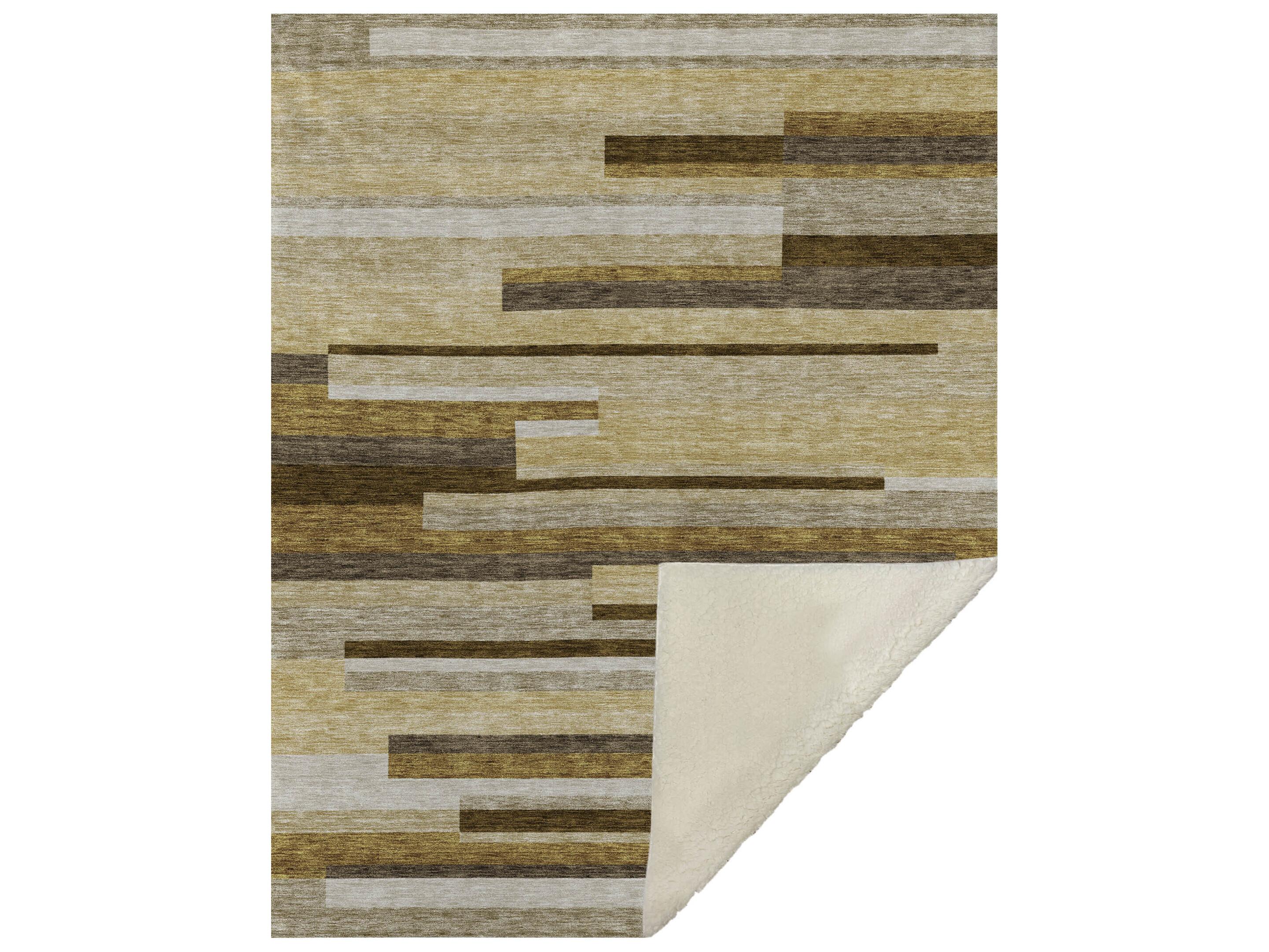 Dalyn Sherpa Brown Polyester Throw