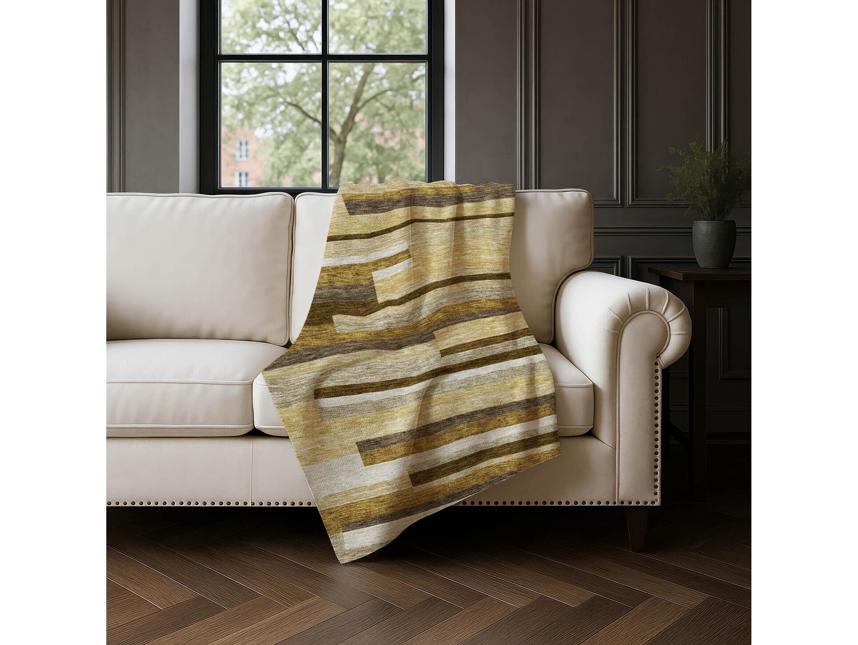 Dalyn Sherpa Brown Polyester Throw