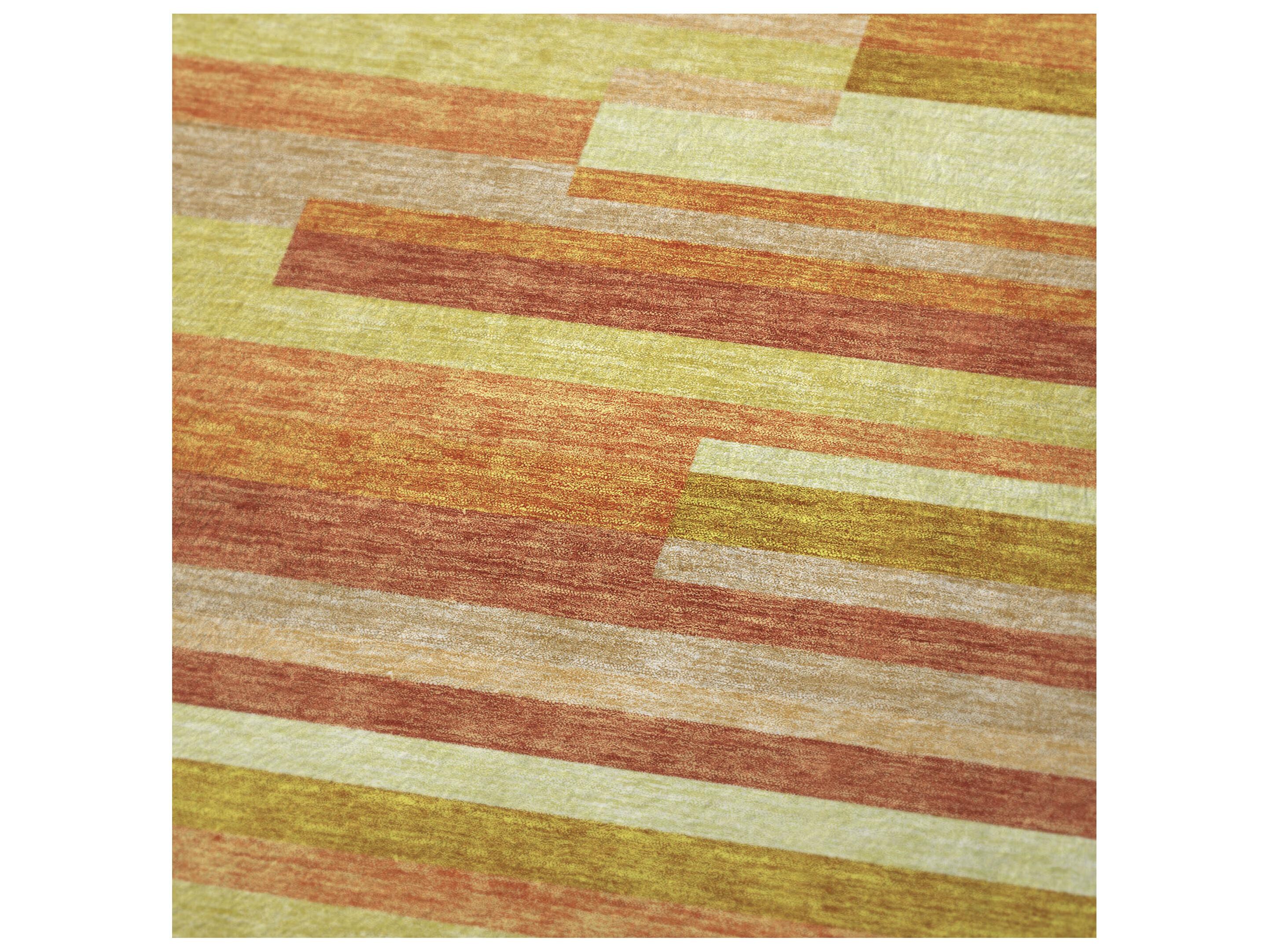 Dalyn Sherpa Orange Polyester Throw