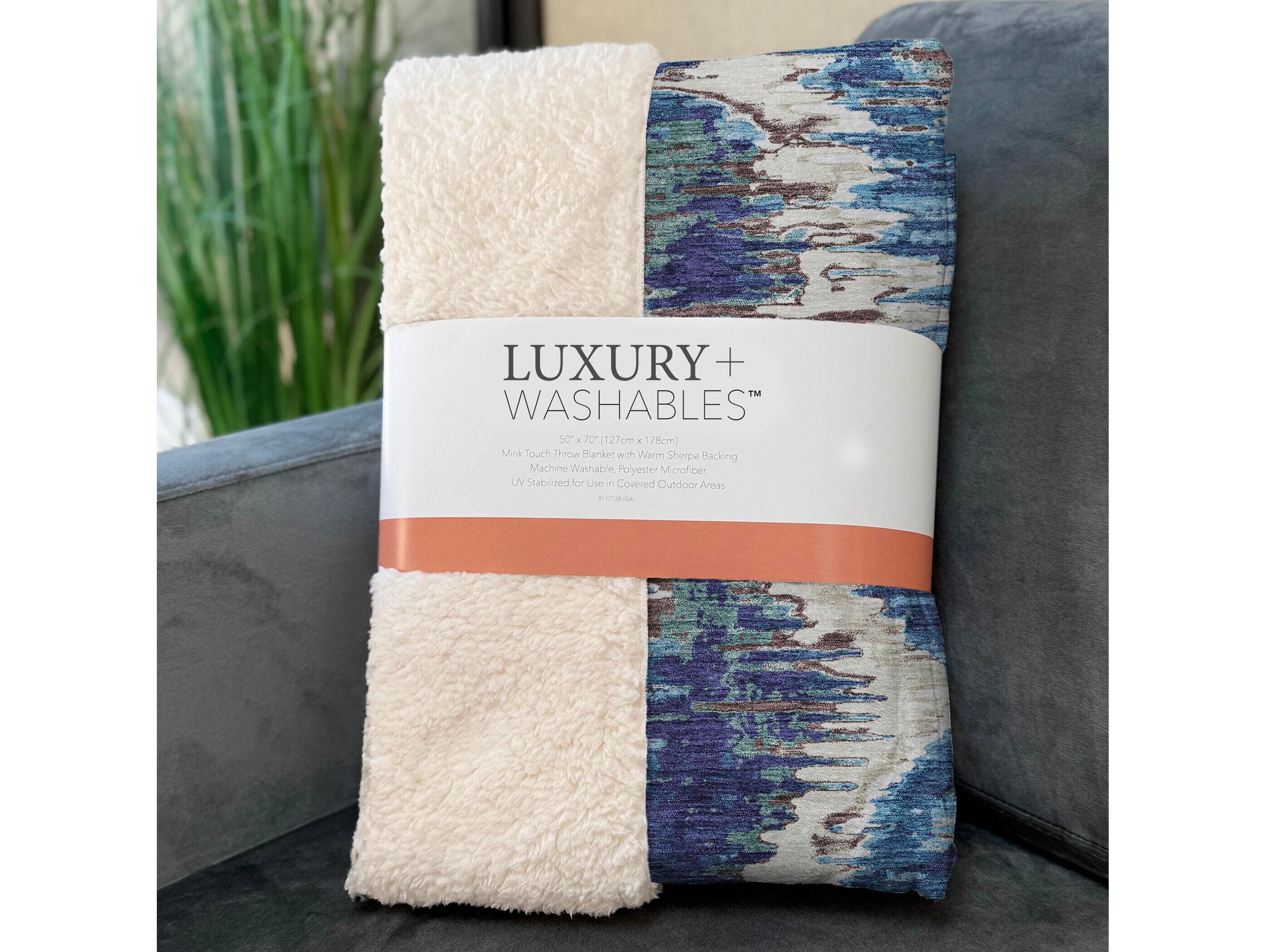 Dalyn Sherpa Blue Polyester Throw