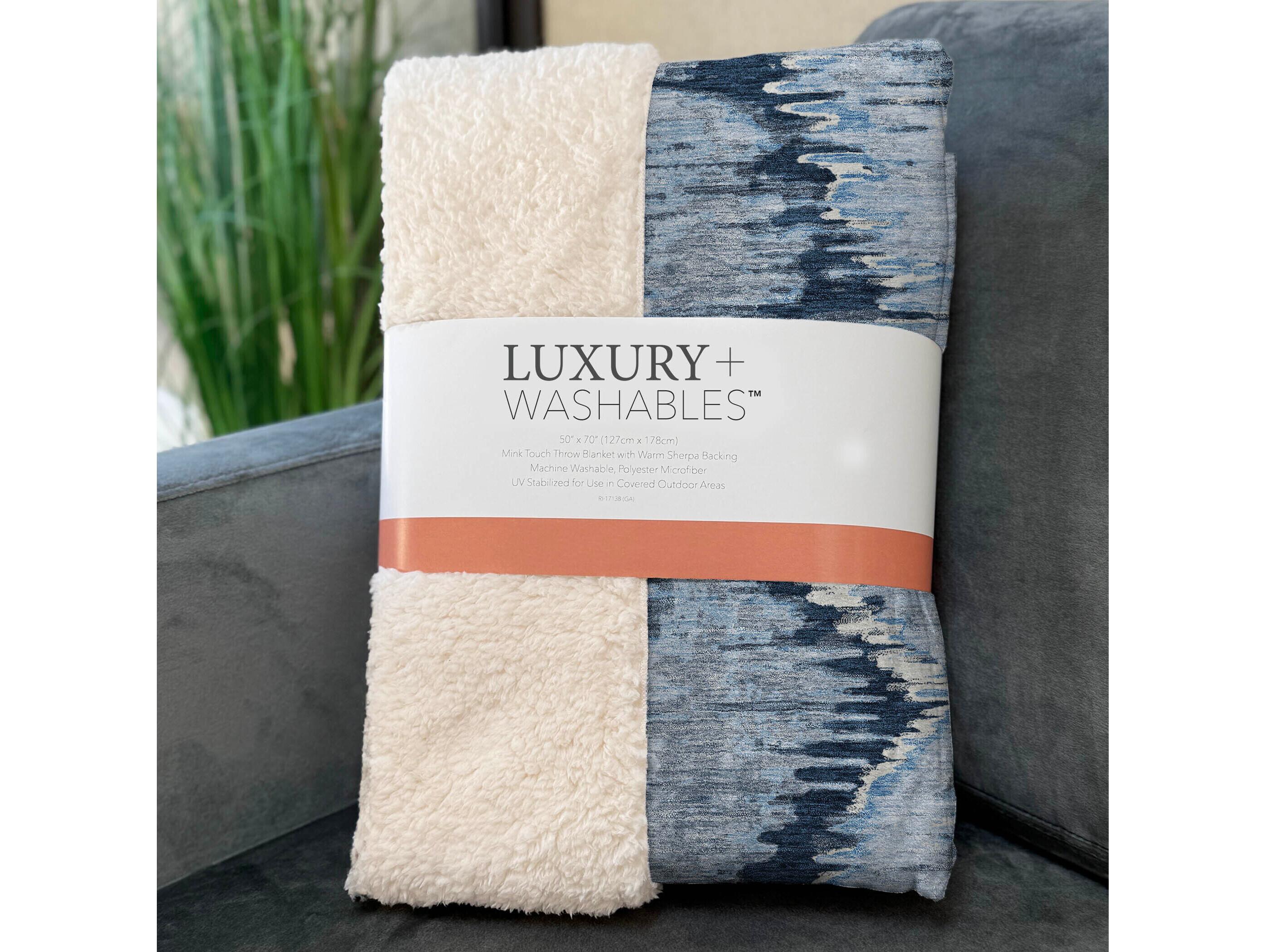 Dalyn Sherpa Blue Polyester Throw