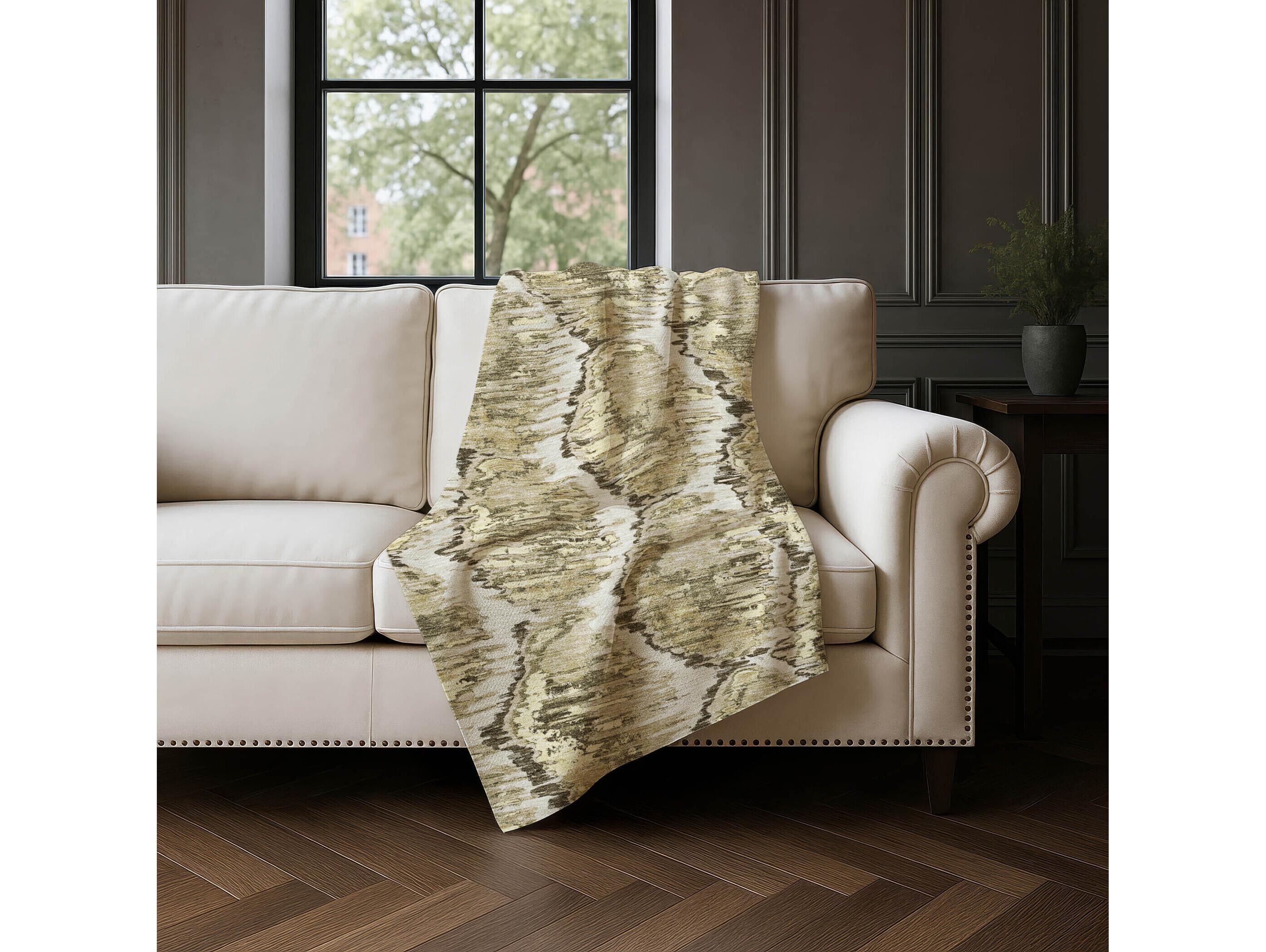 Dalyn Sherpa Brown Polyester Throw