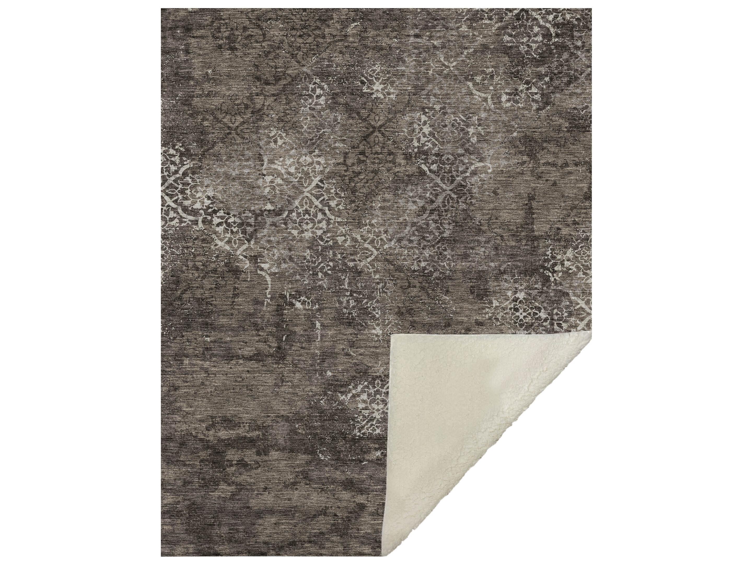 Dalyn Sherpa Brown Polyester Throw