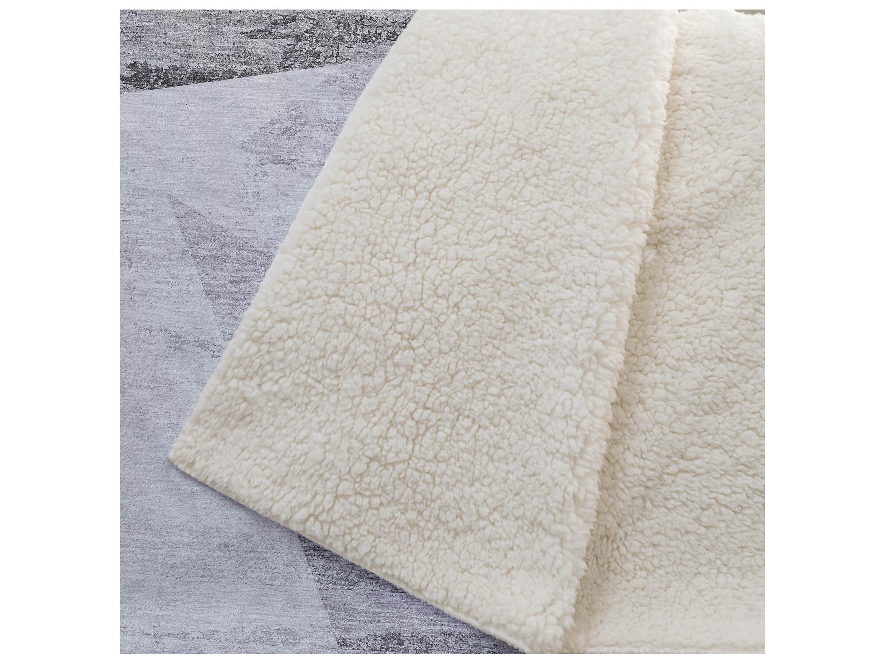 Dalyn Sherpa Purple Polyester Throw