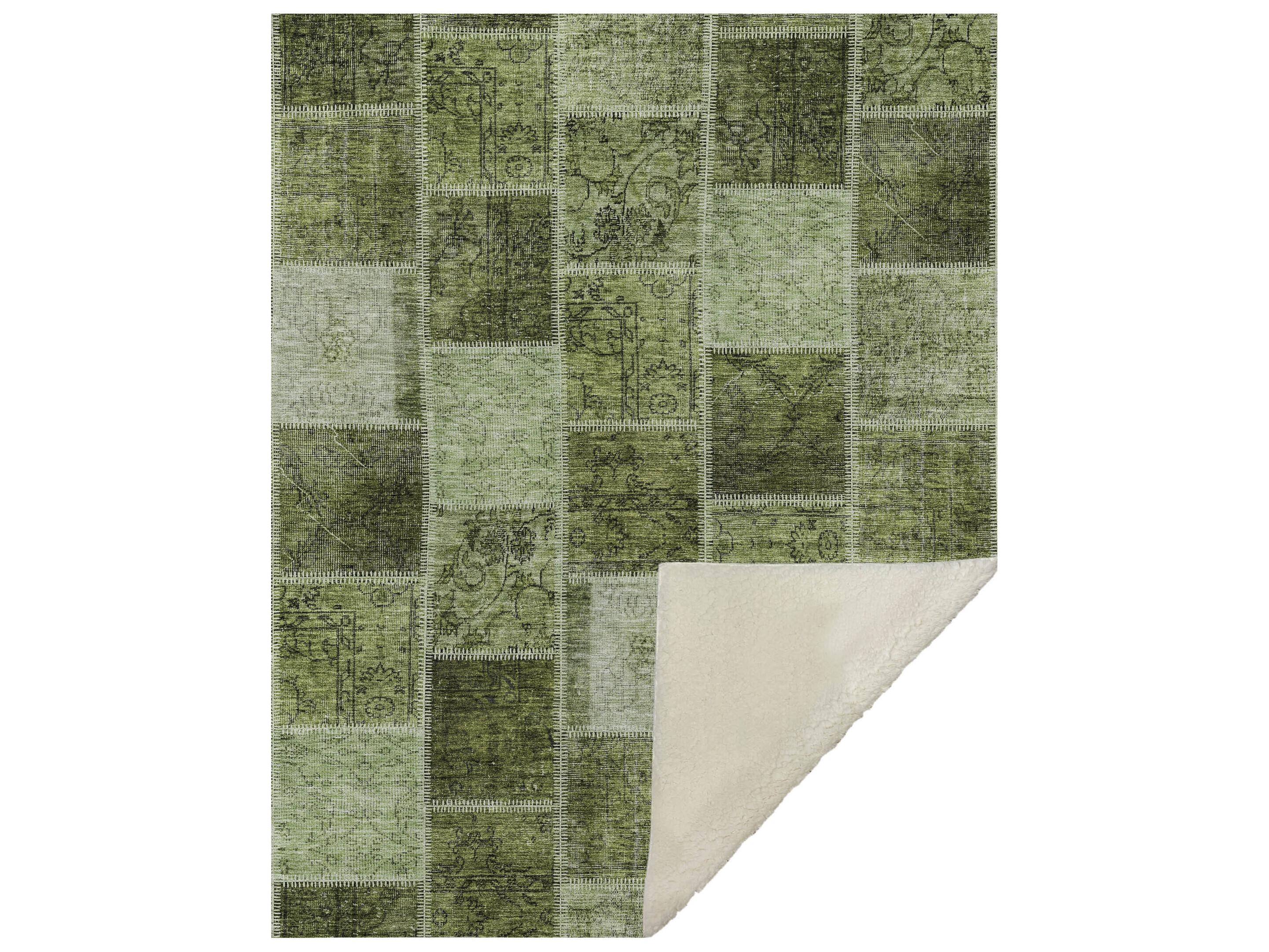 Dalyn Sherpa Green Polyester Throw